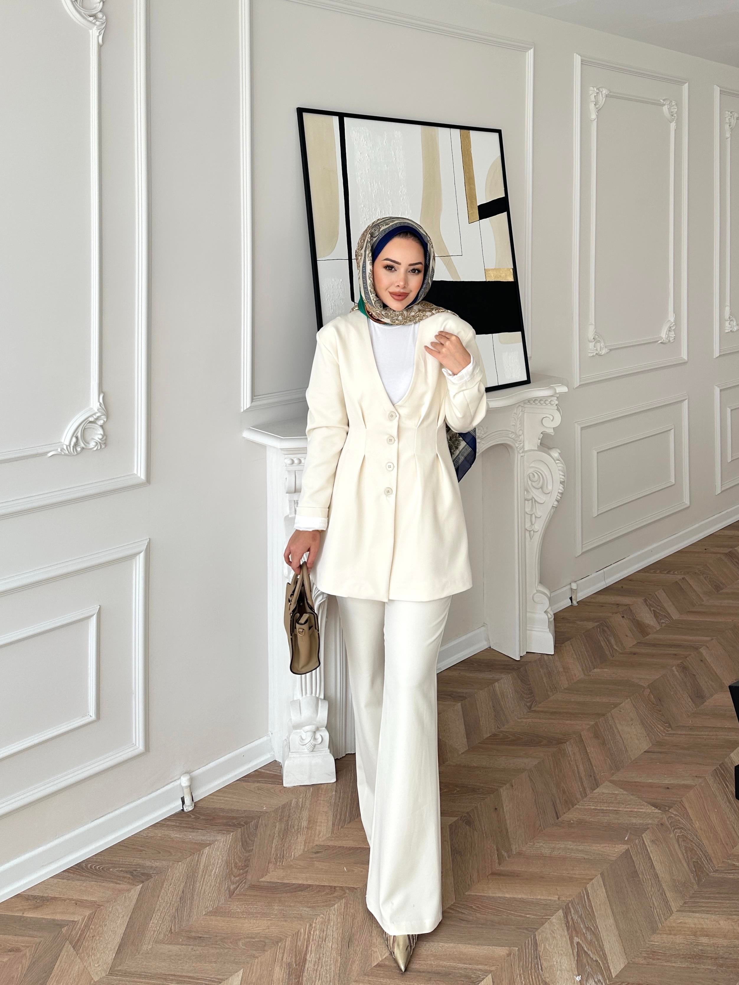 Luna Pantolonlu Takım Bej