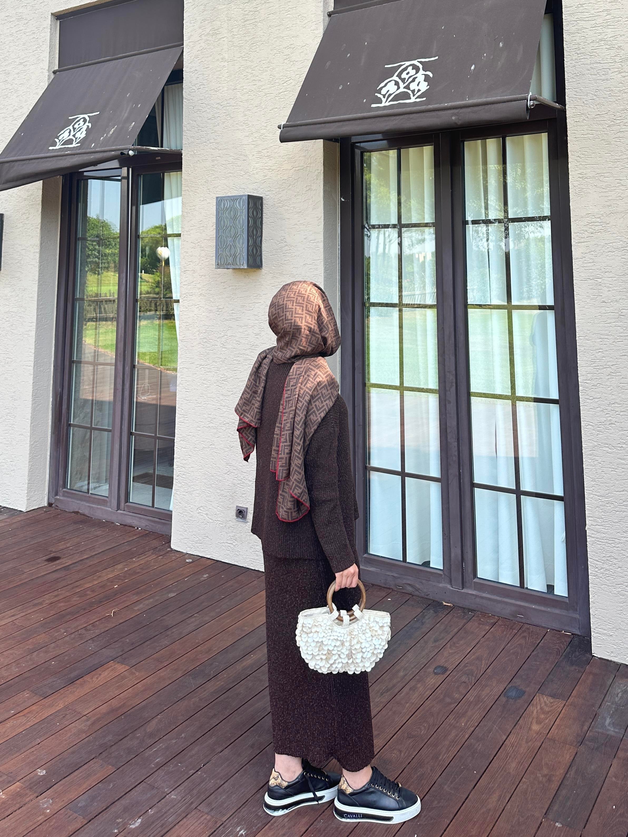 Magnus Triko Etekli Takım Acı Kahve