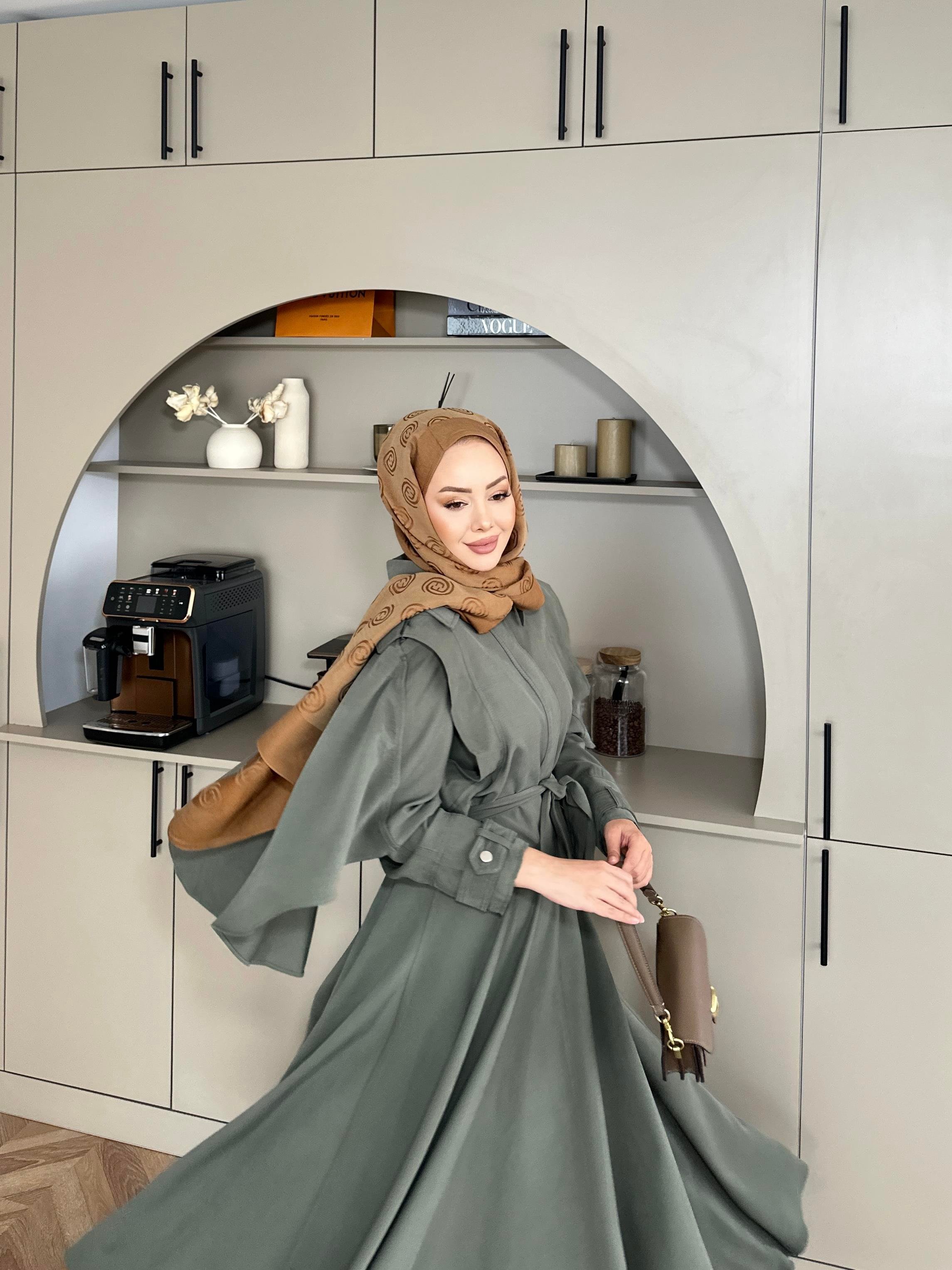 Mela Tensel Etekli Takım Haki