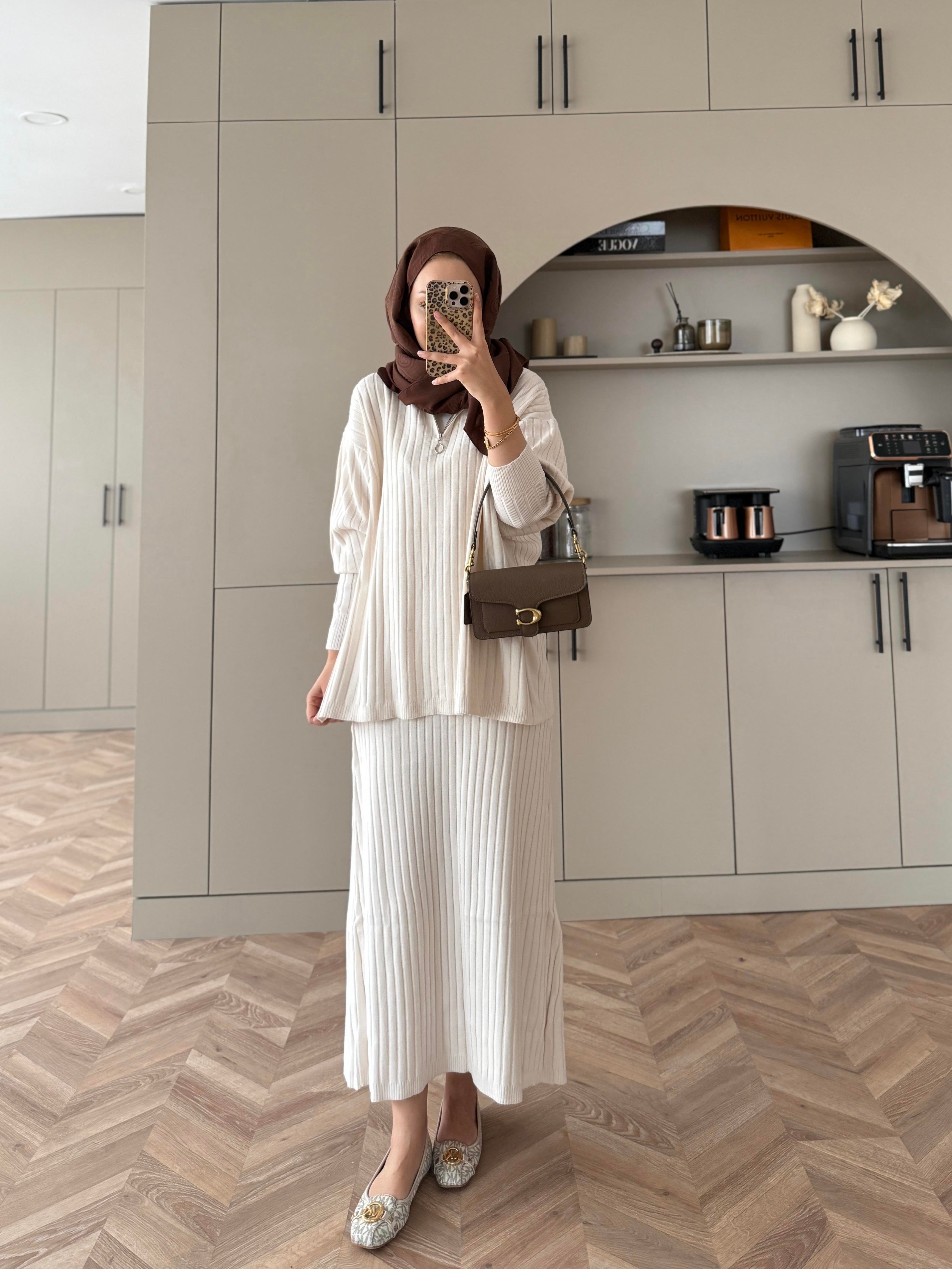 Morden Triko Etekli Takım Bej