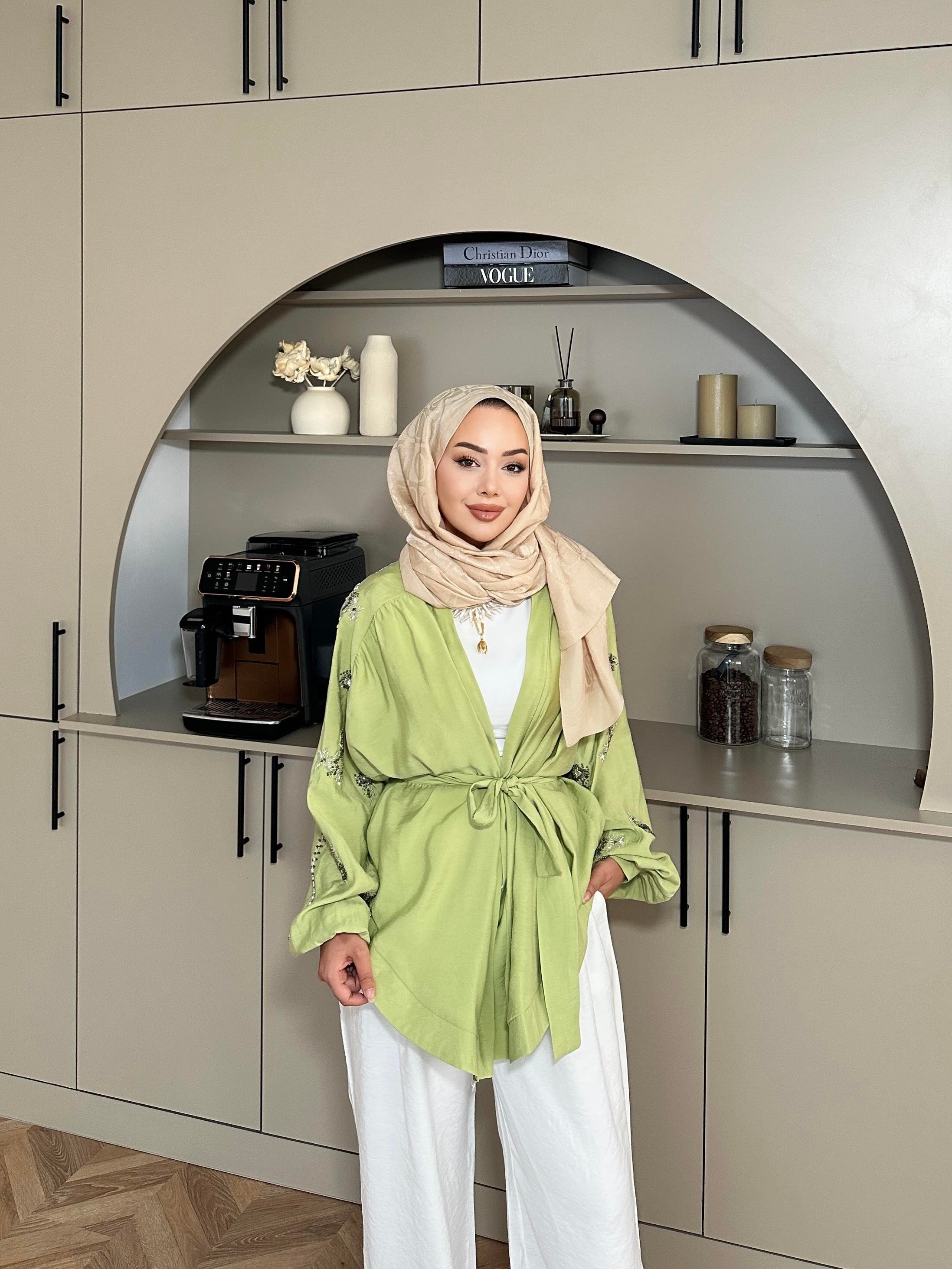 Nakışlı Kimono Fıstık Yeşili