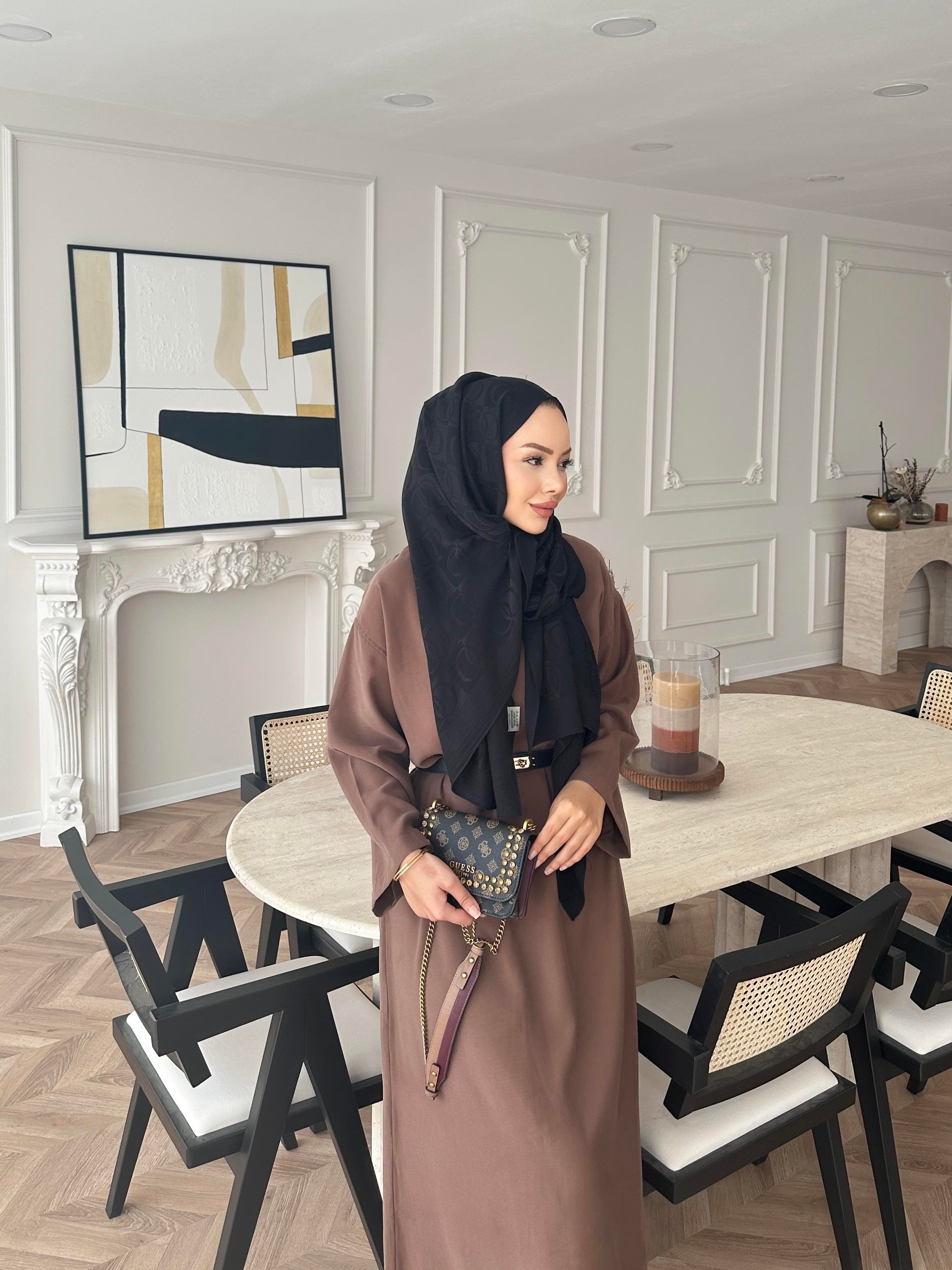 Perry Elbise Acı Kahve