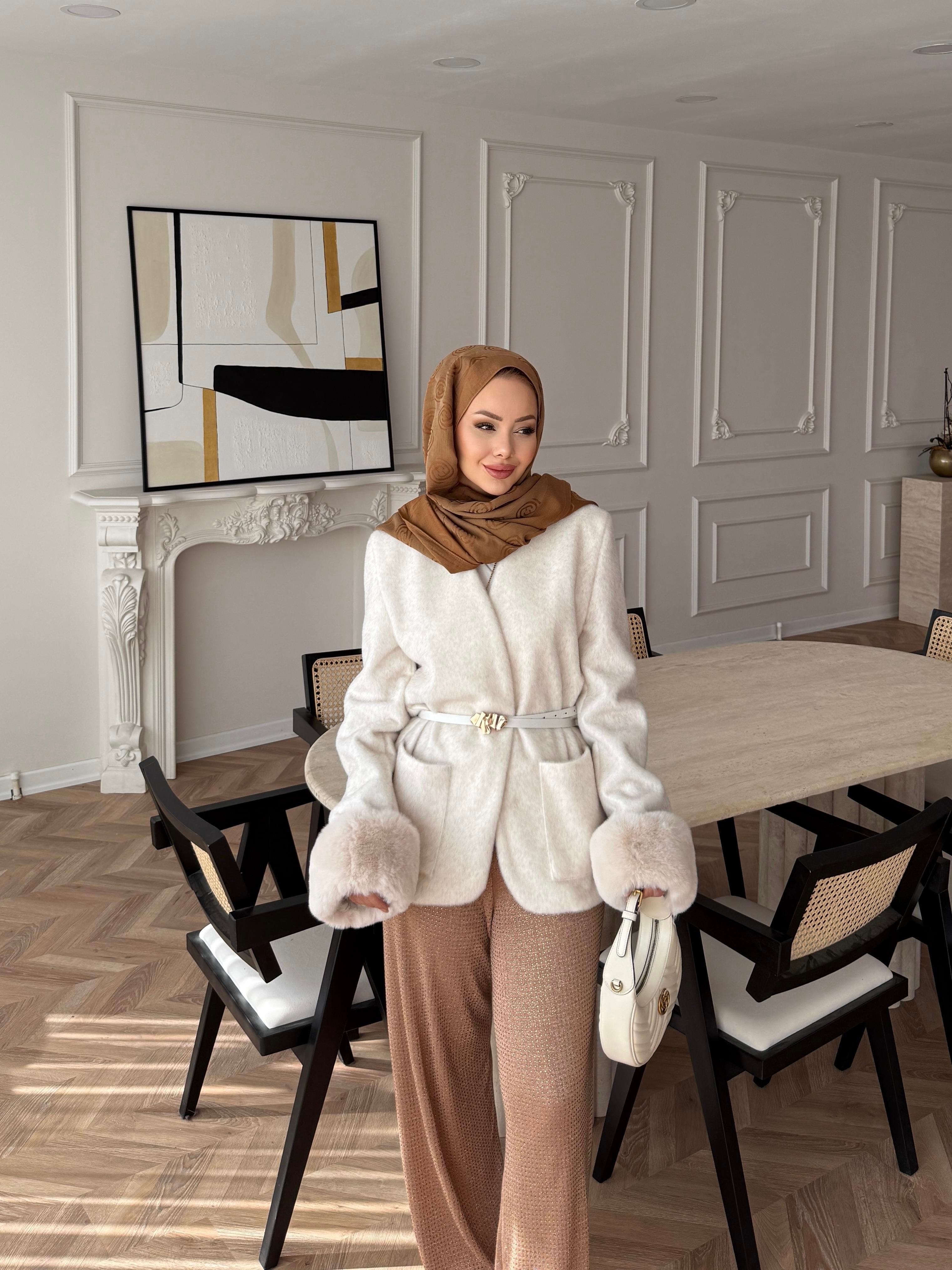 Flow Kürk Detaylı Ceket Ekru