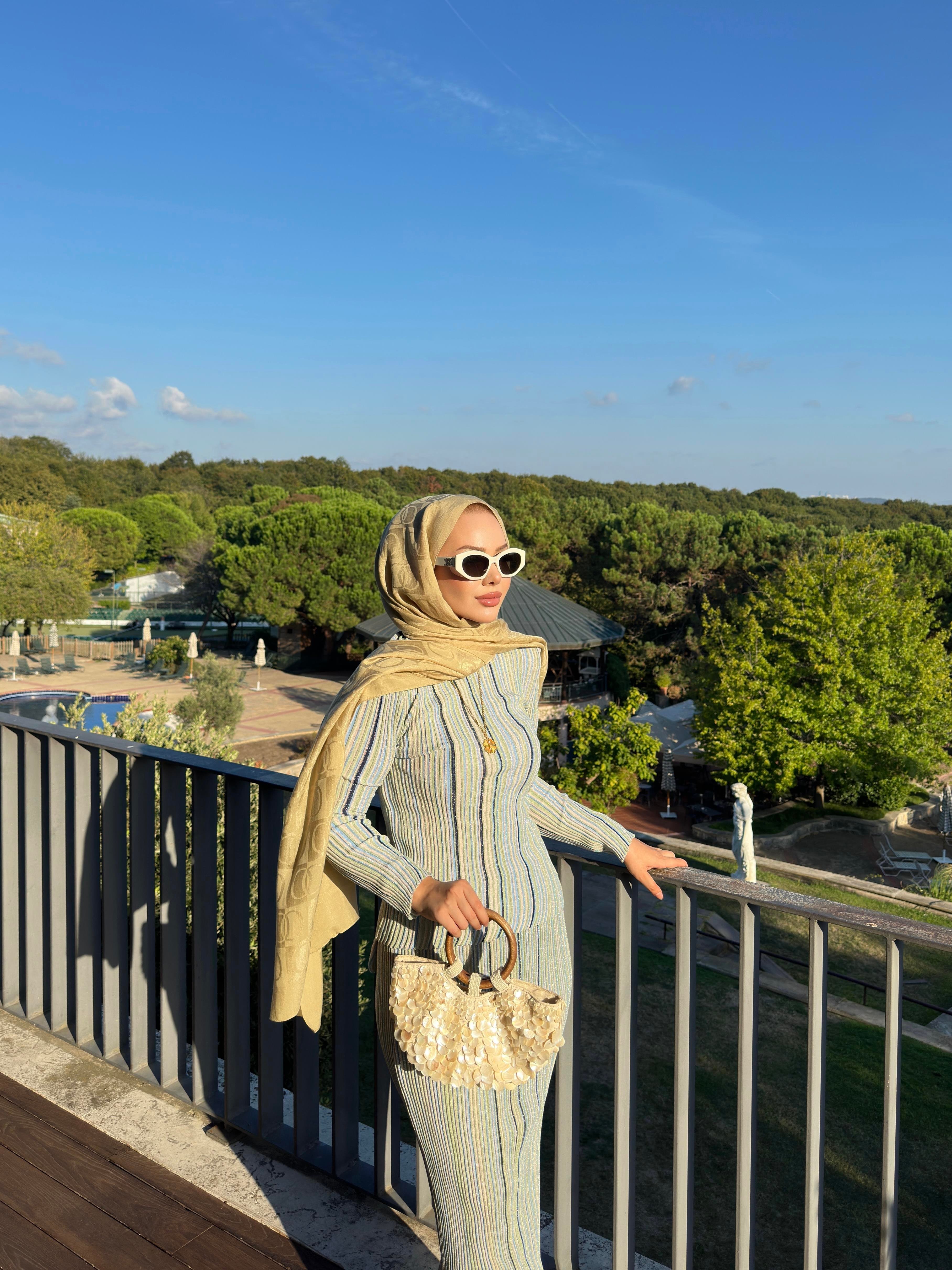 Tanya Işıltılı Etekli Takım Mavi