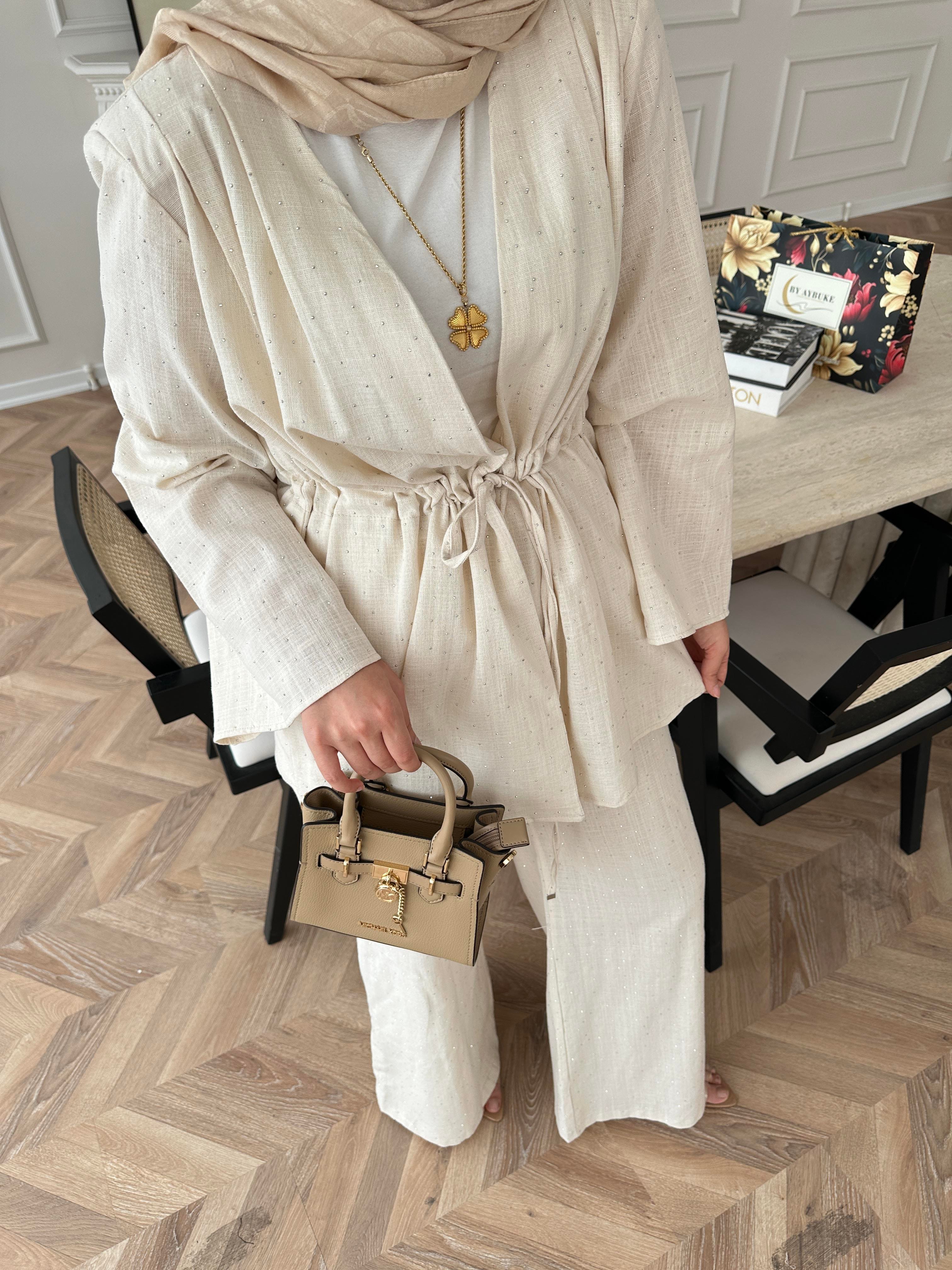 Taşlı Keten Takım Ekru