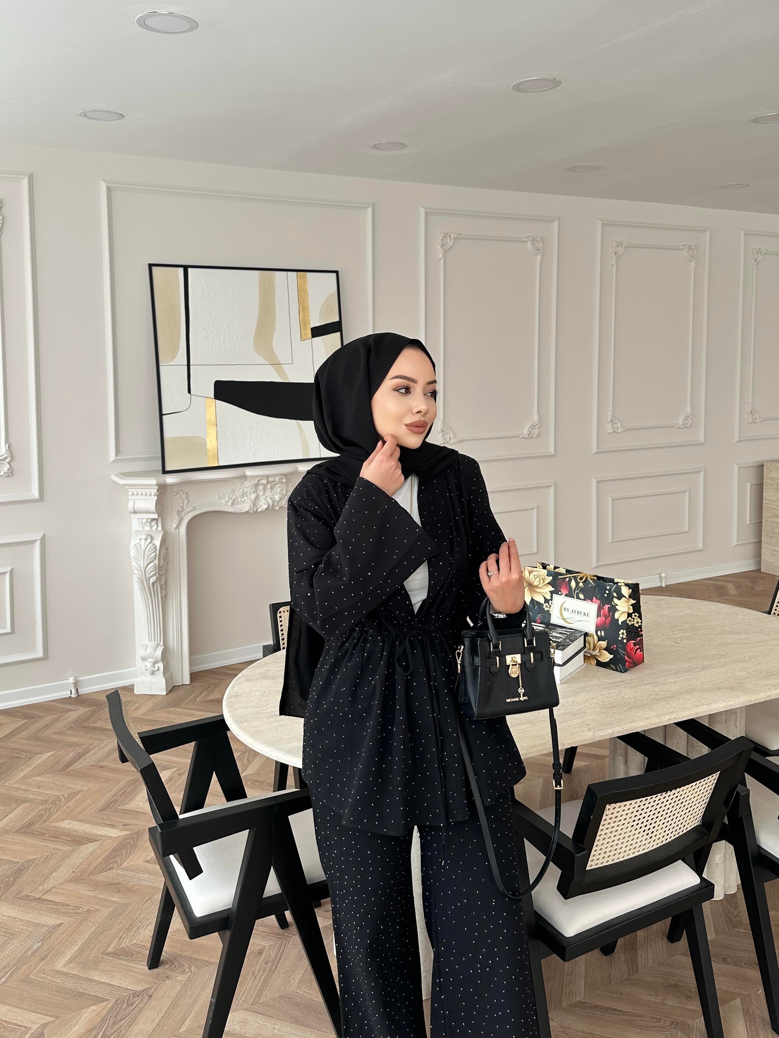 Taşlı Keten Takım Siyah