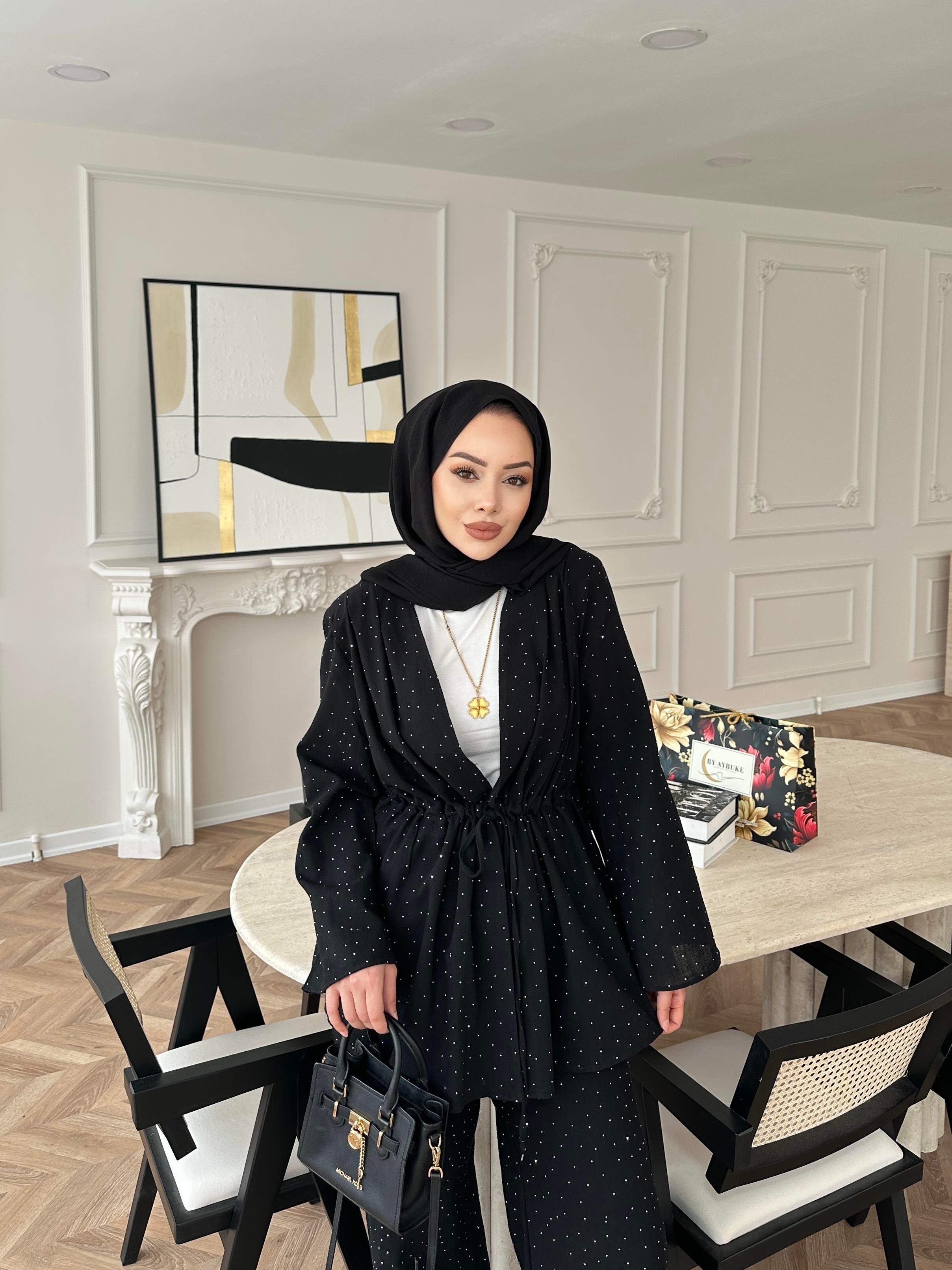 Taşlı Keten Takım Siyah