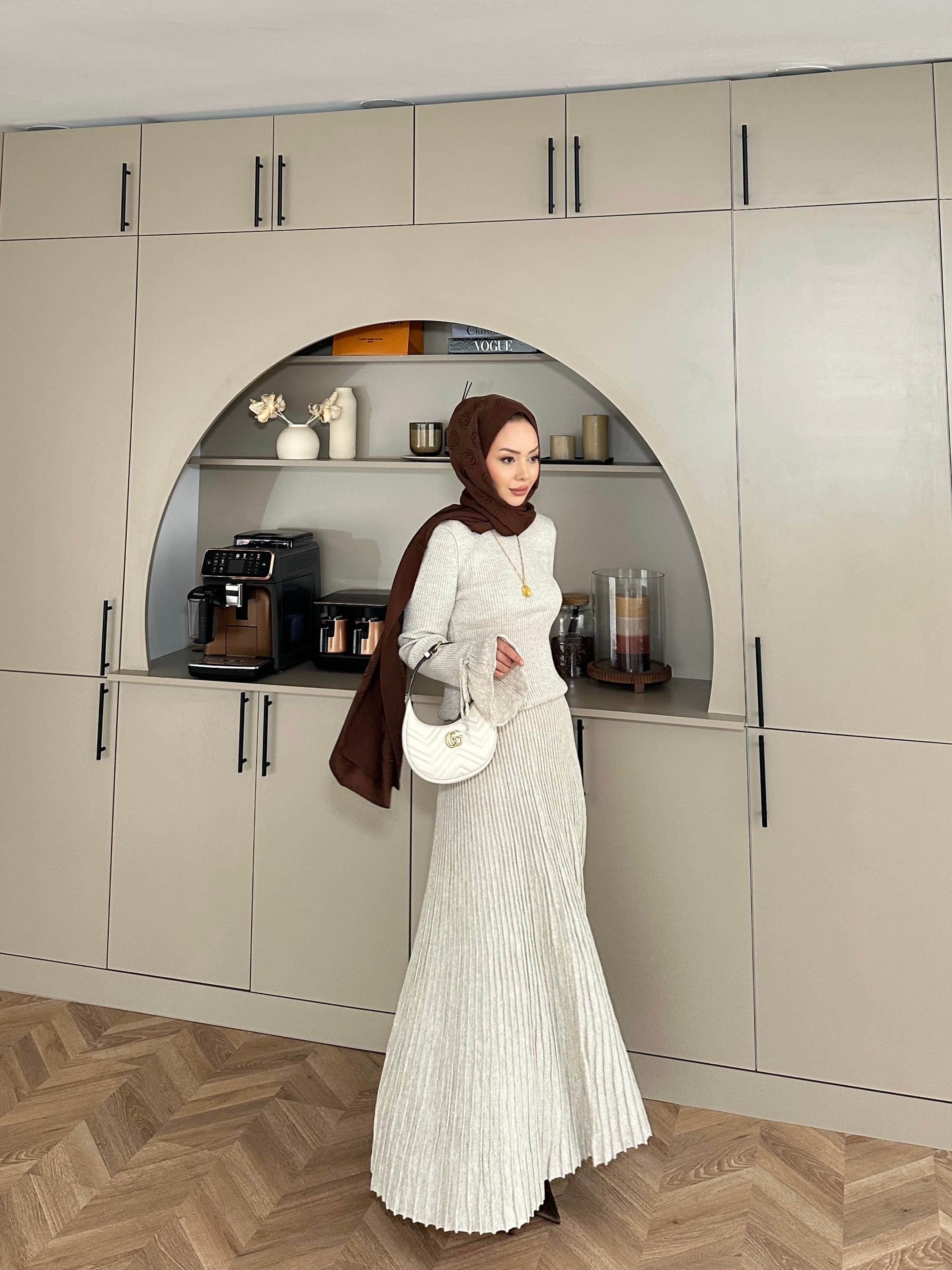 Tina Simli Etekli Takım Krem