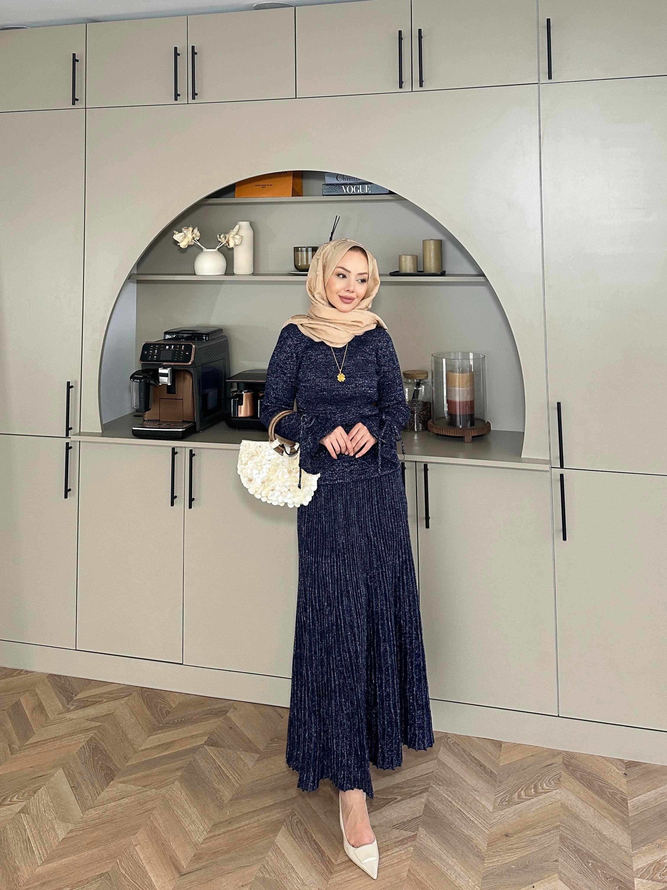 Tina Simli Etekli Takım Lacivert