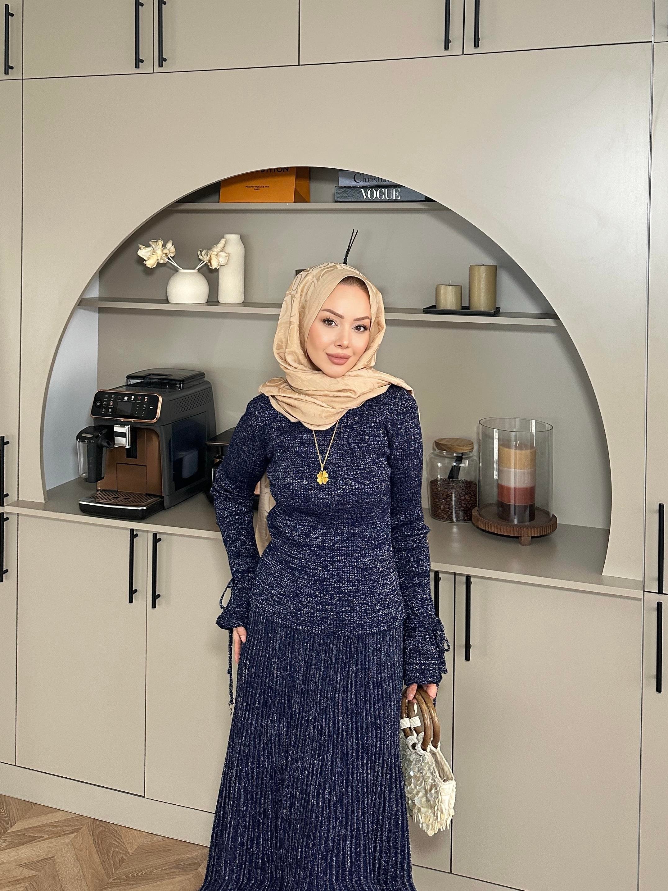 Tina Simli Etekli Takım Lacivert