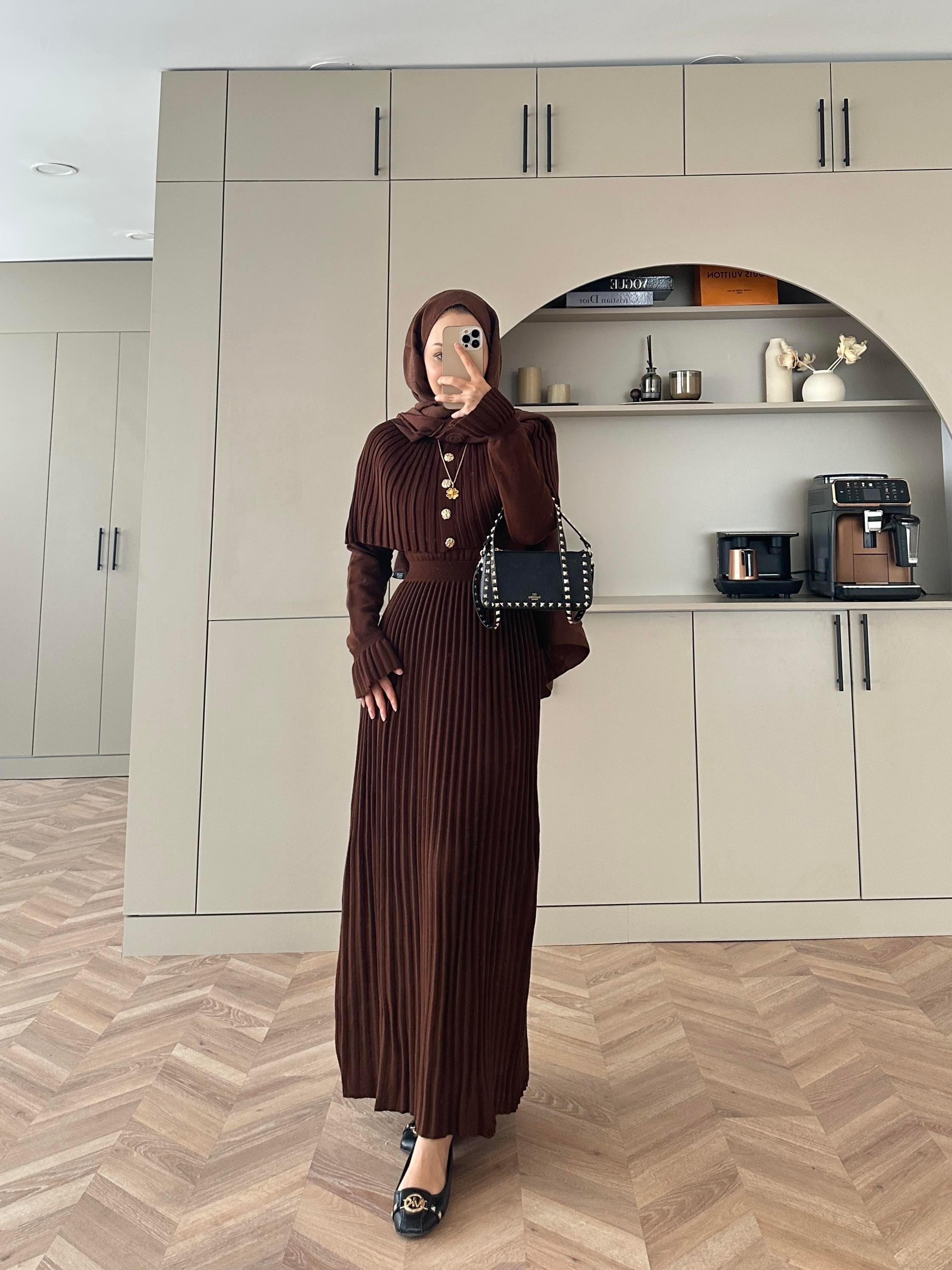 Wayne Triko Elbise Acı Kahve