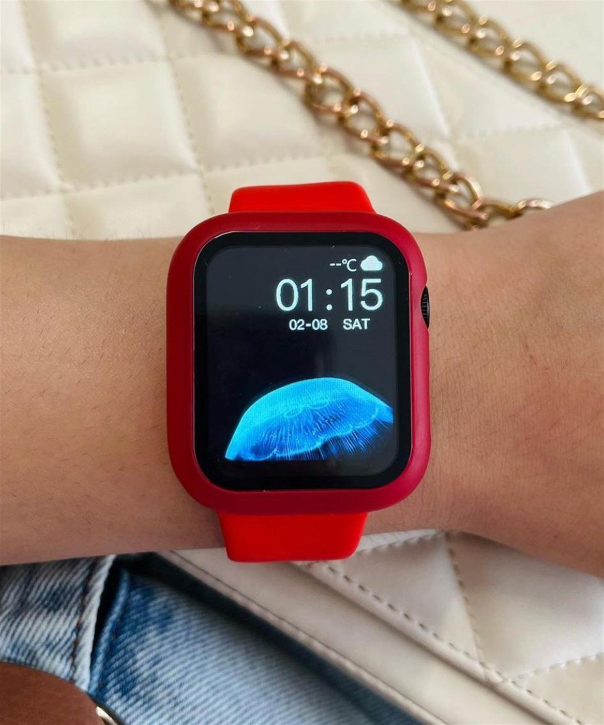 Apple Watch Ekran Kasa Koruma Camı ve Silikon Kordon