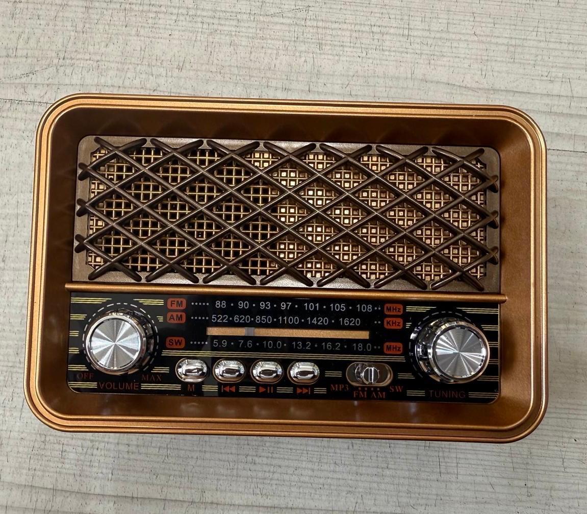 Fm Radyolu Led ışıklı Bluetooth Hoparlör Radyo Sd Kart Usb Girişli Mp3 Müzik Çalar