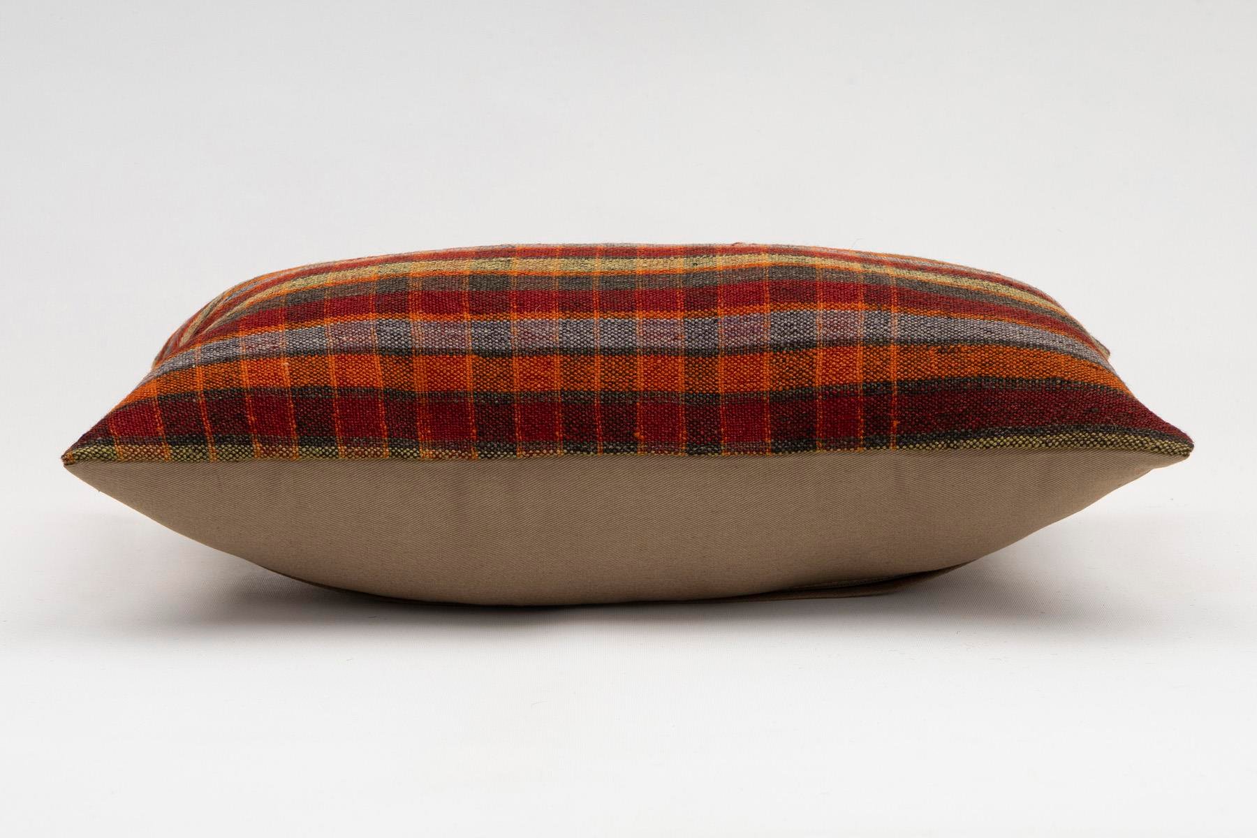 12x20 inches (30x50 cm) Kilim Pillow | KILIM WHOLESALE - Vintage Handmade Pillows - Vintage Handmade Kilim Rugs - It is 100% wool. Artistic and historical rugs. Old handwoven rugs. - Online hand woven rugs and kilim cushions sales. Shipping to a