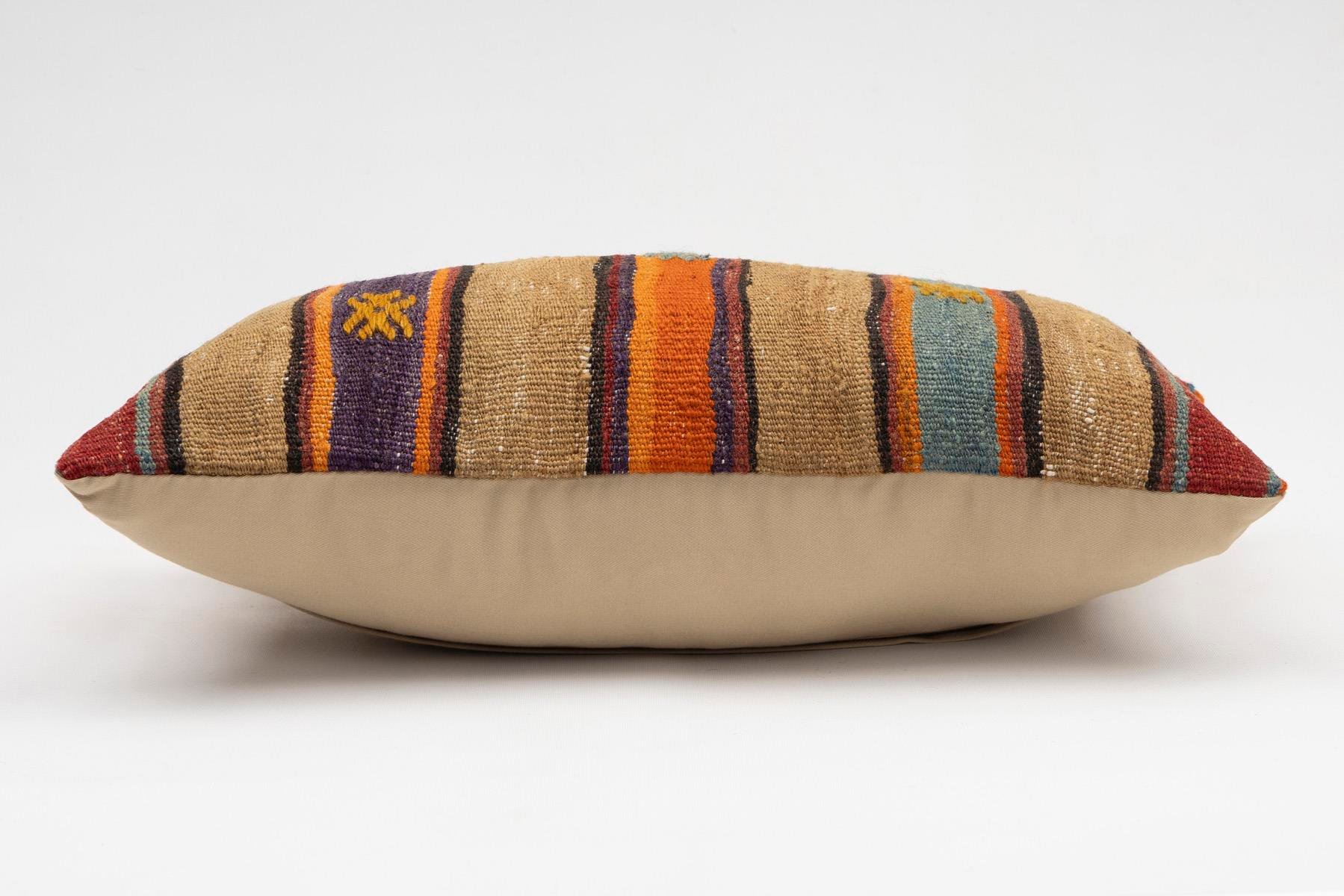 12x20 inches (30x50 cm) Kilim Pillow | KILIM WHOLESALE - Vintage Handmade Pillows - Vintage Handmade Kilim Rugs - It is 100% wool. Artistic and historical rugs. Old handwoven rugs. - Online hand woven rugs and kilim cushions sales. Shipping to a