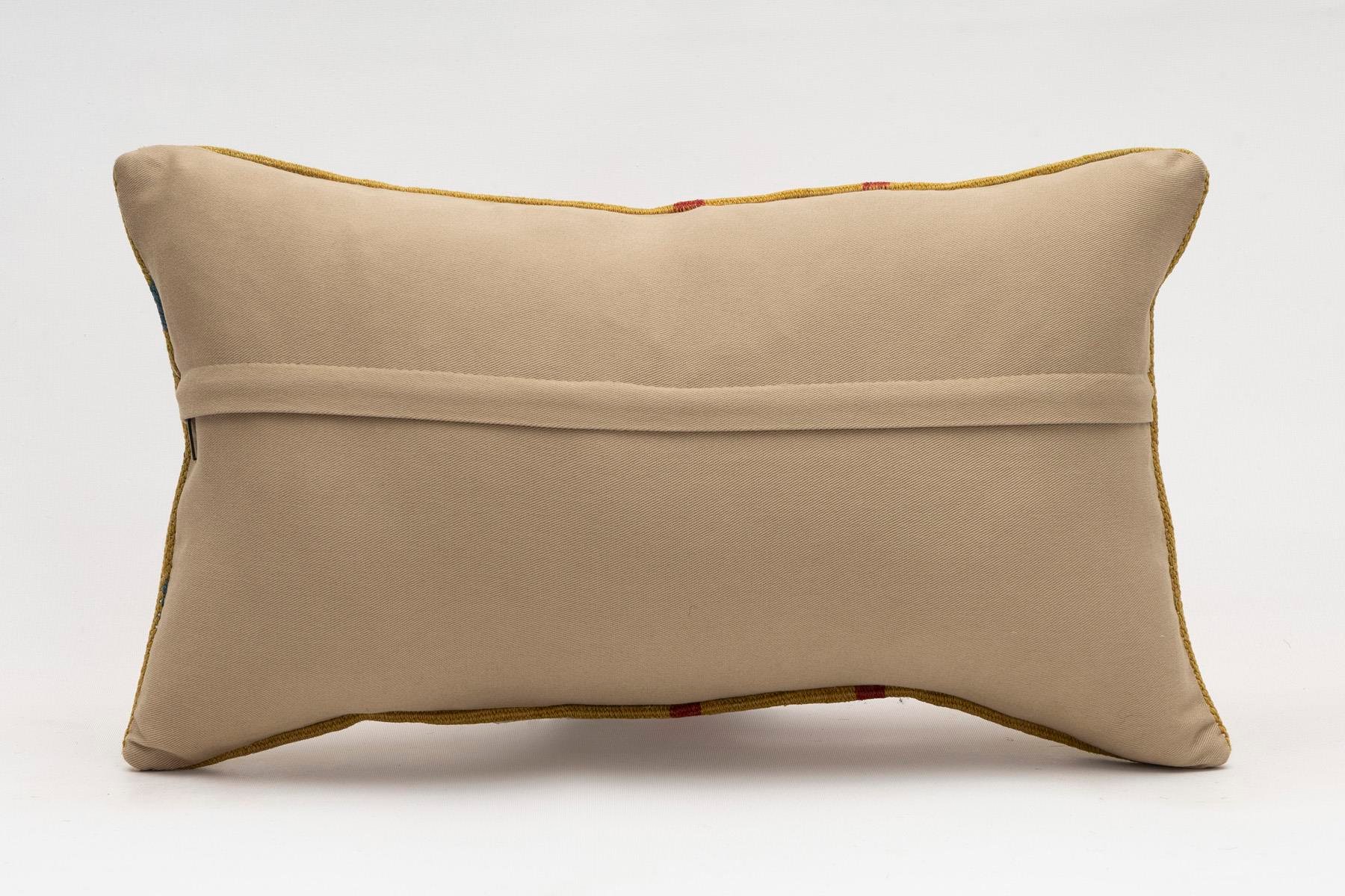 12x20 inches (30x50 cm) Kilim Pillow | KILIM WHOLESALE - Vintage Handmade Pillows - Vintage Handmade Kilim Rugs - It is 100% wool. Artistic and historical rugs. Old handwoven rugs. - Online hand woven rugs and kilim cushions sales. Shipping to a