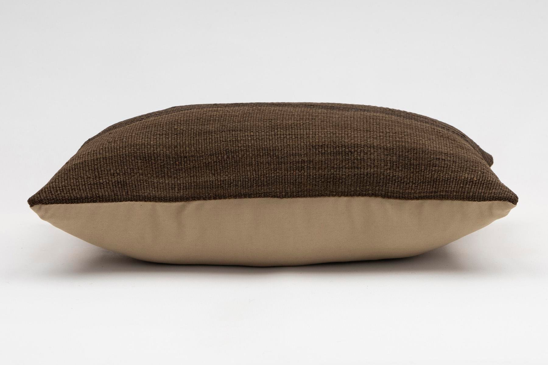 12x20 inches (30x50 cm) Kilim Pillow | KILIM WHOLESALE - Vintage Handmade Pillows - Vintage Handmade Kilim Rugs - It is 100% wool. Artistic and historical rugs. Old handwoven rugs. - Online hand woven rugs and kilim cushions sales. Shipping to a