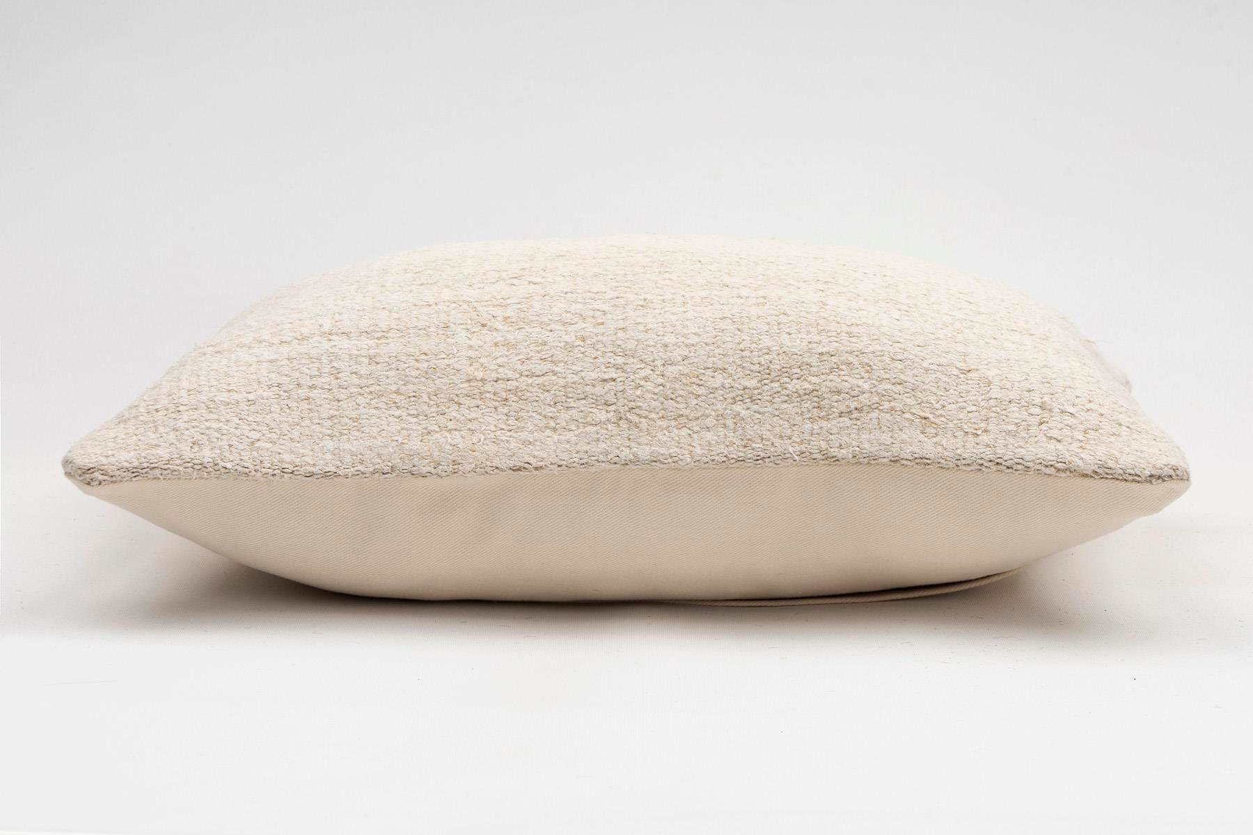 12x20 inches (30x50 cm) Kilim Pillow | KILIM WHOLESALE - Vintage Handmade Pillows - Vintage Handmade Kilim Rugs - It is 100% wool. Artistic and historical rugs. Old handwoven rugs. - Online hand woven rugs and kilim cushions sales. Shipping to a