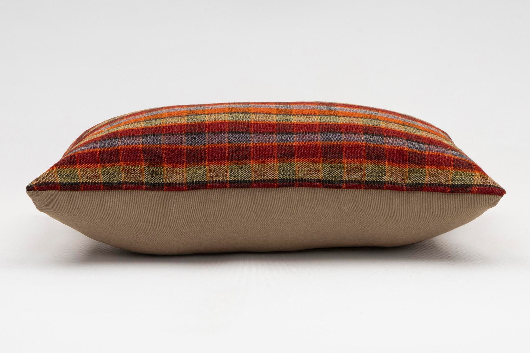 12x20 inches (30x50 cm) Kilim Pillow | KILIM WHOLESALE - Vintage Handmade Pillows - Vintage Handmade Kilim Rugs - It is 100% wool. Artistic and historical rugs. Old handwoven rugs. - Online hand woven rugs and kilim cushions sales. Shipping to a