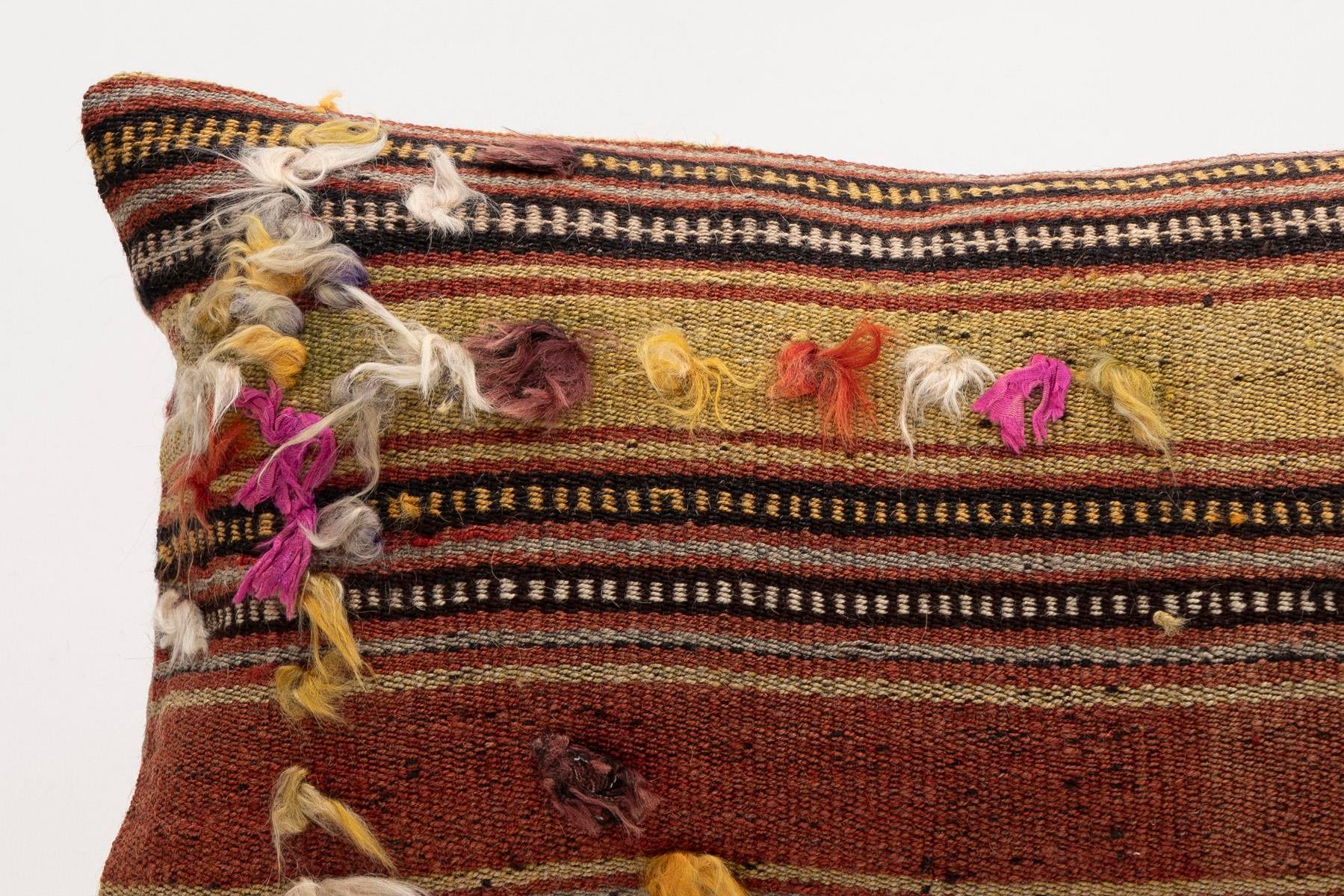 12x20 inches (30x50 cm) Kilim Pillow | KILIM WHOLESALE - Vintage Handmade Pillows - Vintage Handmade Kilim Rugs - It is 100% wool. Artistic and historical rugs. Old handwoven rugs. - Online hand woven rugs and kilim cushions sales. Shipping to a