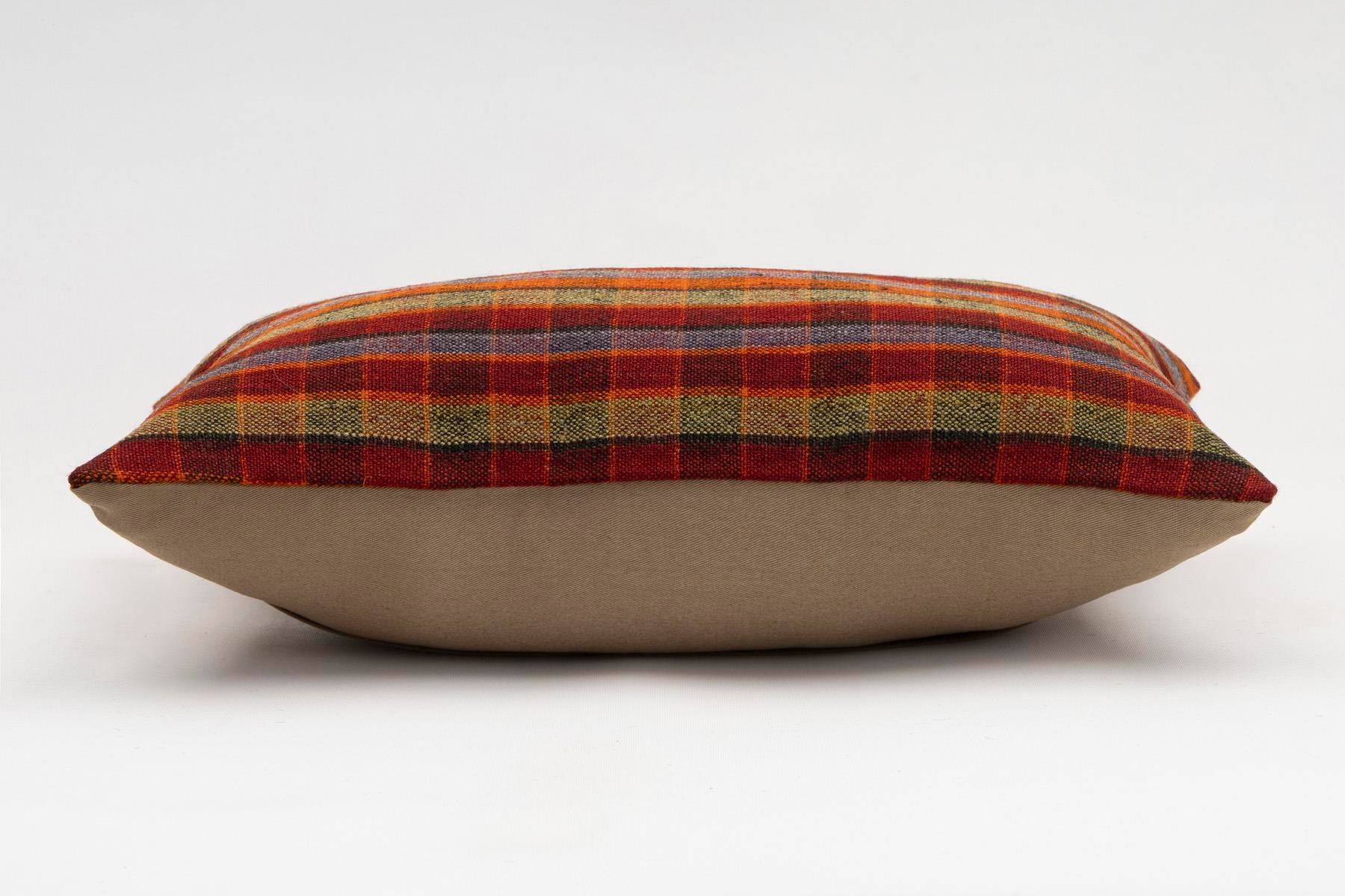 12x20 inches (30x50 cm) Kilim Pillow | KILIM WHOLESALE - Vintage Handmade Pillows - Vintage Handmade Kilim Rugs - It is 100% wool. Artistic and historical rugs. Old handwoven rugs. - Online hand woven rugs and kilim cushions sales. Shipping to a