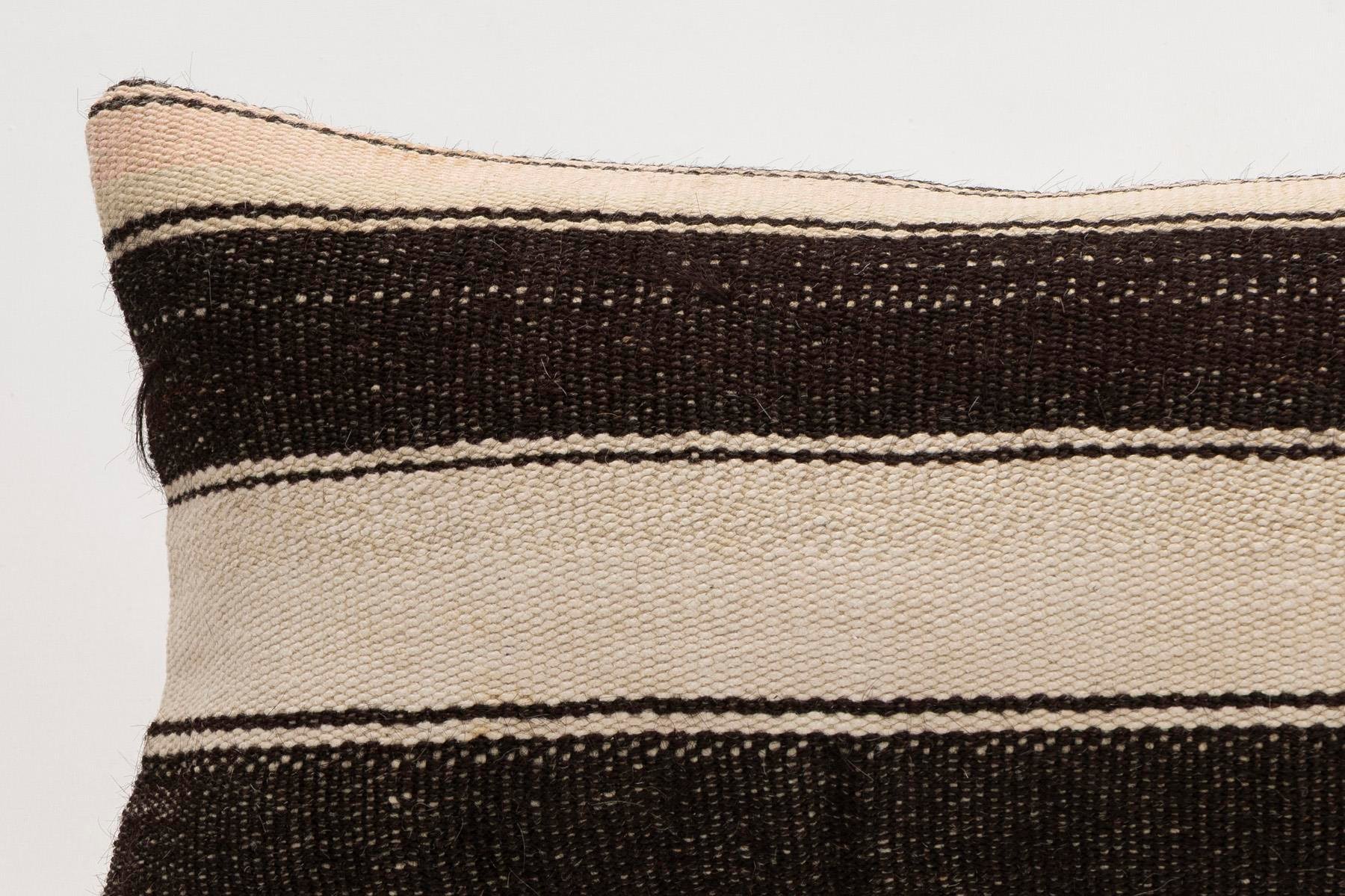 12x20 inches (30x50 cm) Kilim Pillow | KILIM WHOLESALE - Vintage Handmade Pillows - Vintage Handmade Kilim Rugs - It is 100% wool. Artistic and historical rugs. Old handwoven rugs. - Online hand woven rugs and kilim cushions sales. Shipping to a
