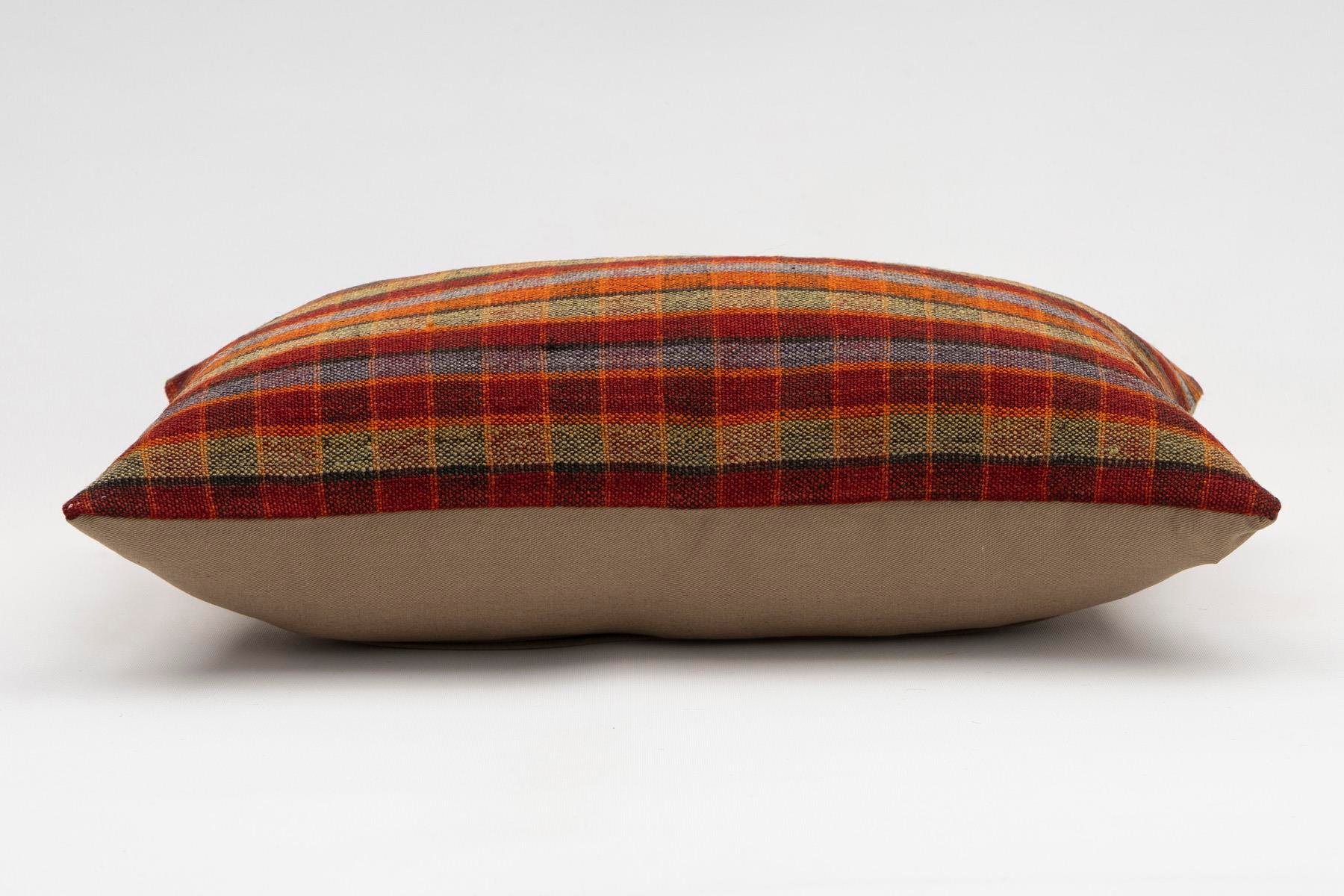 12x20 inches (30x50 cm) Kilim Pillow | KILIM WHOLESALE - Vintage Handmade Pillows - Vintage Handmade Kilim Rugs - It is 100% wool. Artistic and historical rugs. Old handwoven rugs. - Online hand woven rugs and kilim cushions sales. Shipping to a