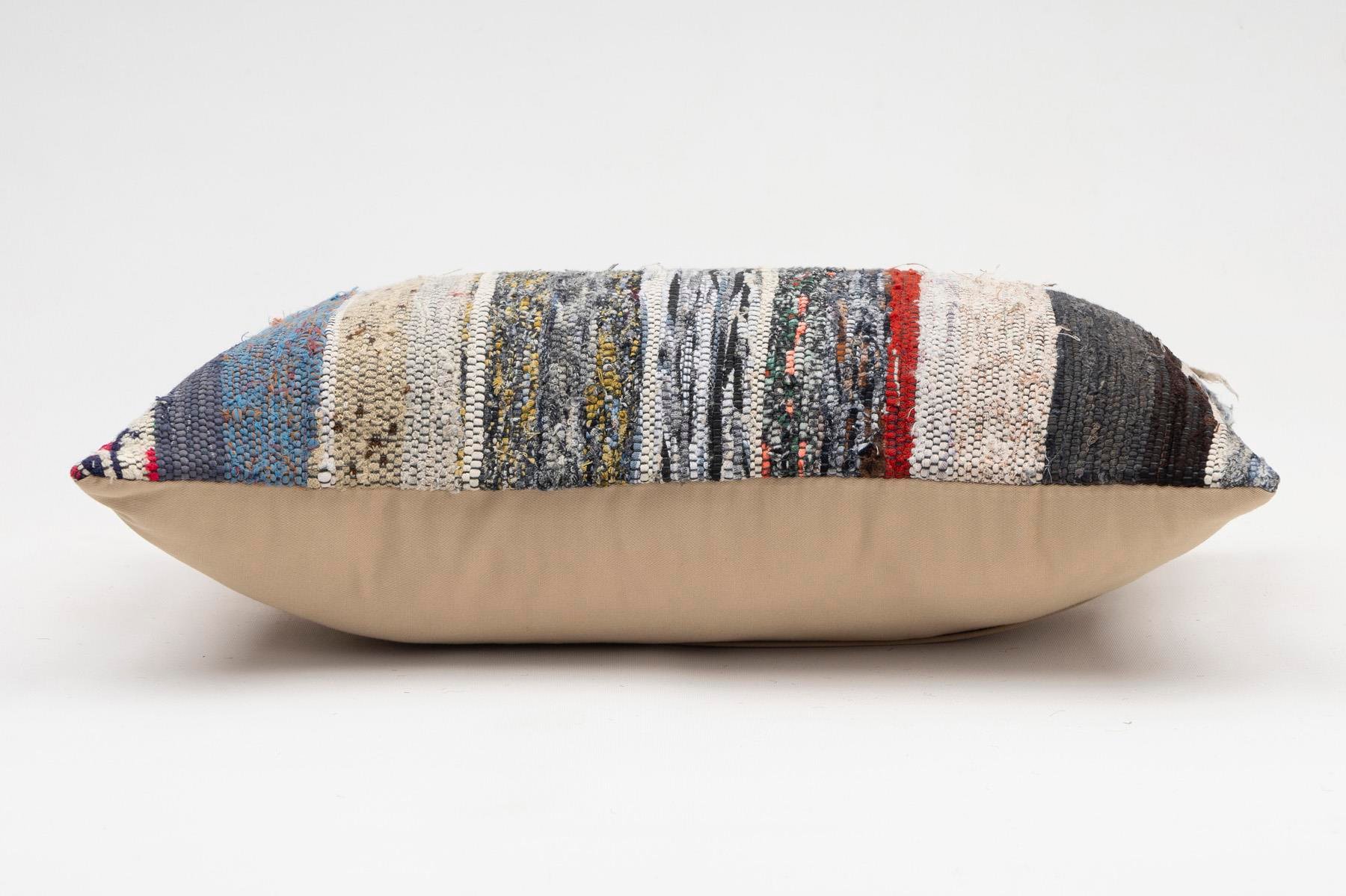 12x20 inches (30x50 cm) Kilim Pillow | KILIM WHOLESALE - Vintage Handmade Pillows - Vintage Handmade Kilim Rugs - It is 100% wool. Artistic and historical rugs. Old handwoven rugs. - Online hand woven rugs and kilim cushions sales. Shipping to a