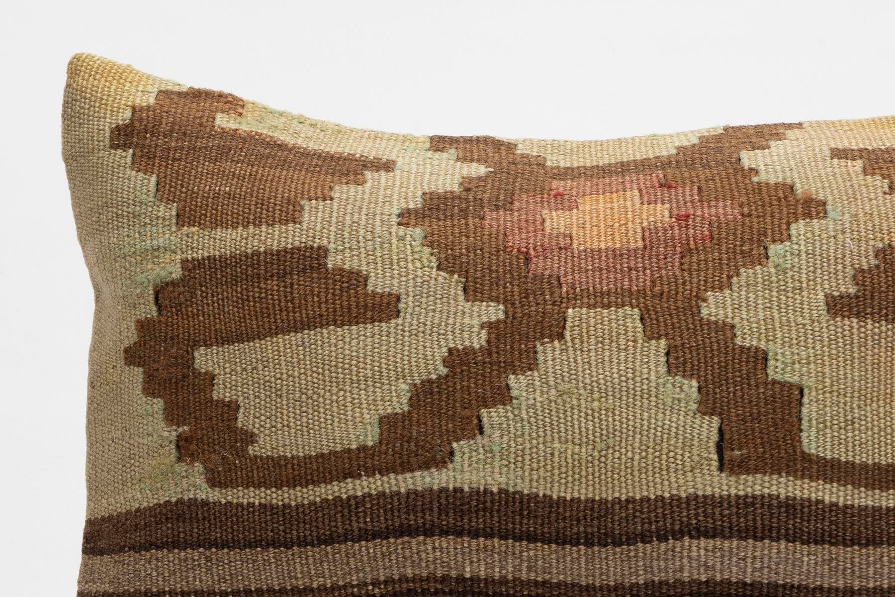 12x20 inches (30x50 cm) Kilim Pillow | KILIM WHOLESALE - Vintage Handmade Pillows - Vintage Handmade Kilim Rugs - It is 100% wool. Artistic and historical rugs. Old handwoven rugs. - Online hand woven rugs and kilim cushions sales. Shipping to a