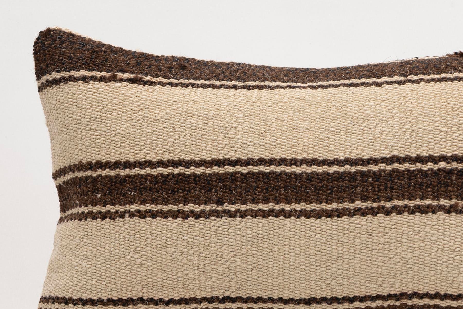 12x20 inches (30x50 cm) Kilim Pillow | KILIM WHOLESALE - Vintage Handmade Pillows - Vintage Handmade Kilim Rugs - It is 100% wool. Artistic and historical rugs. Old handwoven rugs. - Online hand woven rugs and kilim cushions sales. Shipping to a