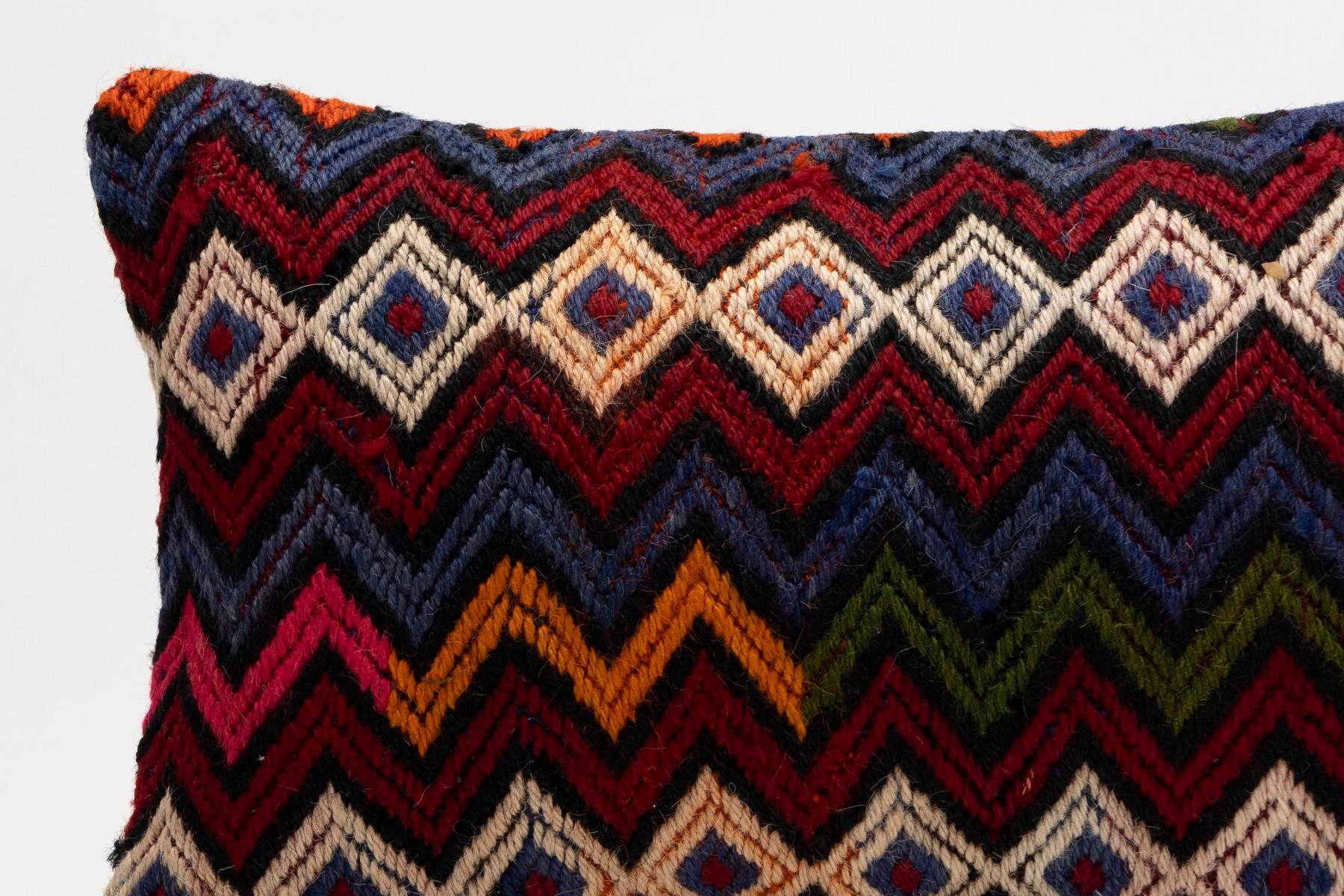 12x20 inches (30x50 cm) Kilim Pillow | KILIM WHOLESALE - Vintage Handmade Pillows - Vintage Handmade Kilim Rugs - It is 100% wool. Artistic and historical rugs. Old handwoven rugs. - Online hand woven rugs and kilim cushions sales. Shipping to a