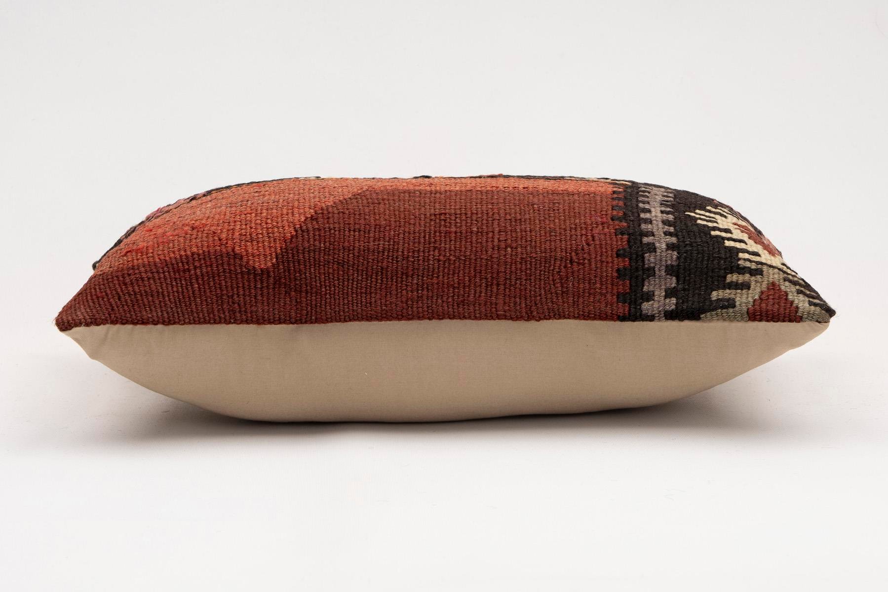 12x20 inches (30x50 cm) Kilim Pillow | KILIM WHOLESALE - Vintage Handmade Pillows - Vintage Handmade Kilim Rugs - It is 100% wool. Artistic and historical rugs. Old handwoven rugs. - Online hand woven rugs and kilim cushions sales. Shipping to a