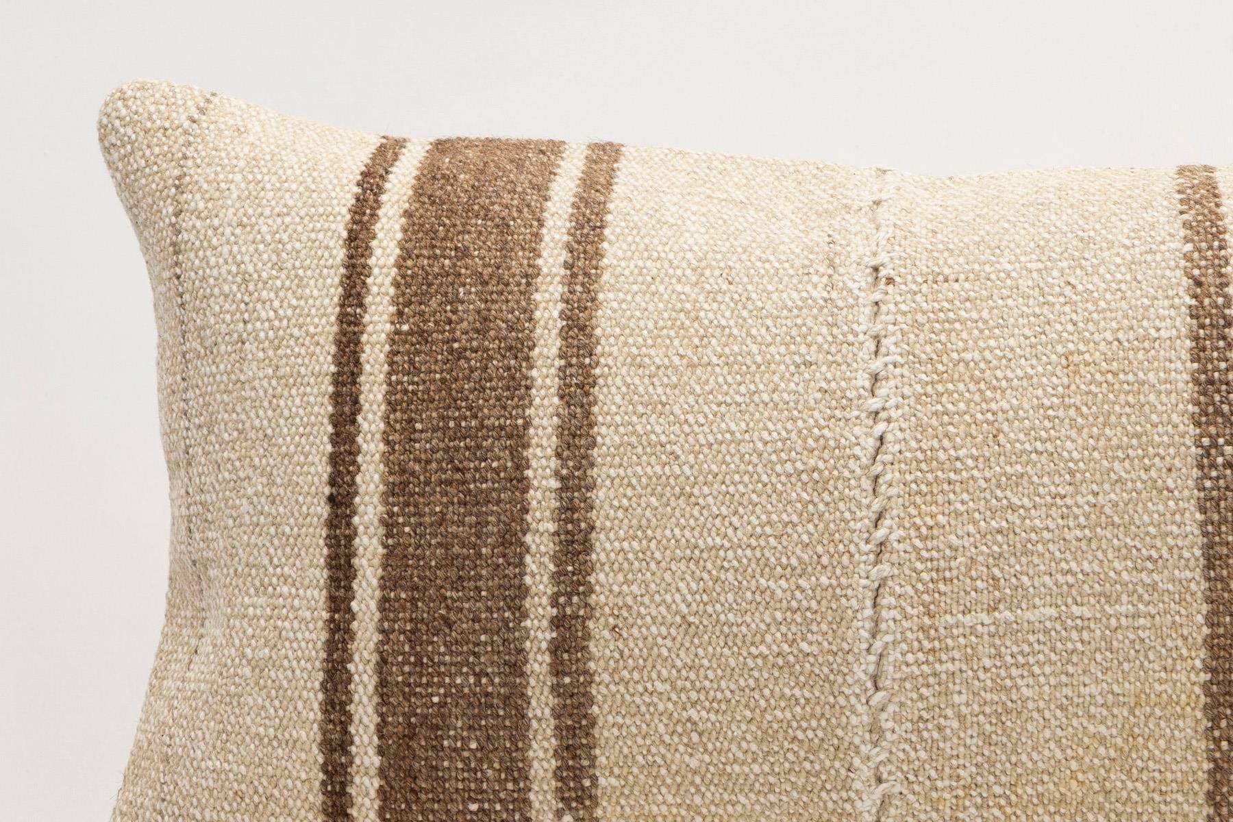 12x20 inches (30x50 cm) Kilim Pillow | KILIM WHOLESALE - Vintage Handmade Pillows - Vintage Handmade Kilim Rugs - It is 100% wool. Artistic and historical rugs. Old handwoven rugs. - Online hand woven rugs and kilim cushions sales. Shipping to a