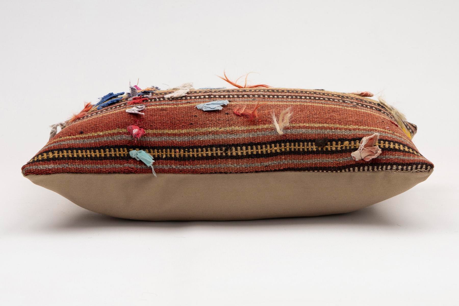 12x20 inches (30x50 cm) Kilim Pillow | KILIM WHOLESALE - Vintage Handmade Pillows - Vintage Handmade Kilim Rugs - It is 100% wool. Artistic and historical rugs. Old handwoven rugs. - Online hand woven rugs and kilim cushions sales. Shipping to a