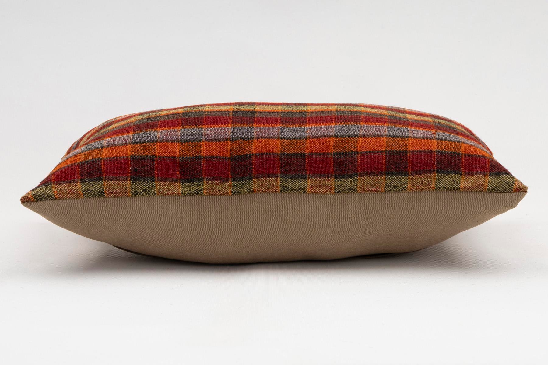 12x20 inches (30x50 cm) Kilim Pillow | KILIM WHOLESALE - Vintage Handmade Pillows - Vintage Handmade Kilim Rugs - It is 100% wool. Artistic and historical rugs. Old handwoven rugs. - Online hand woven rugs and kilim cushions sales. Shipping to a