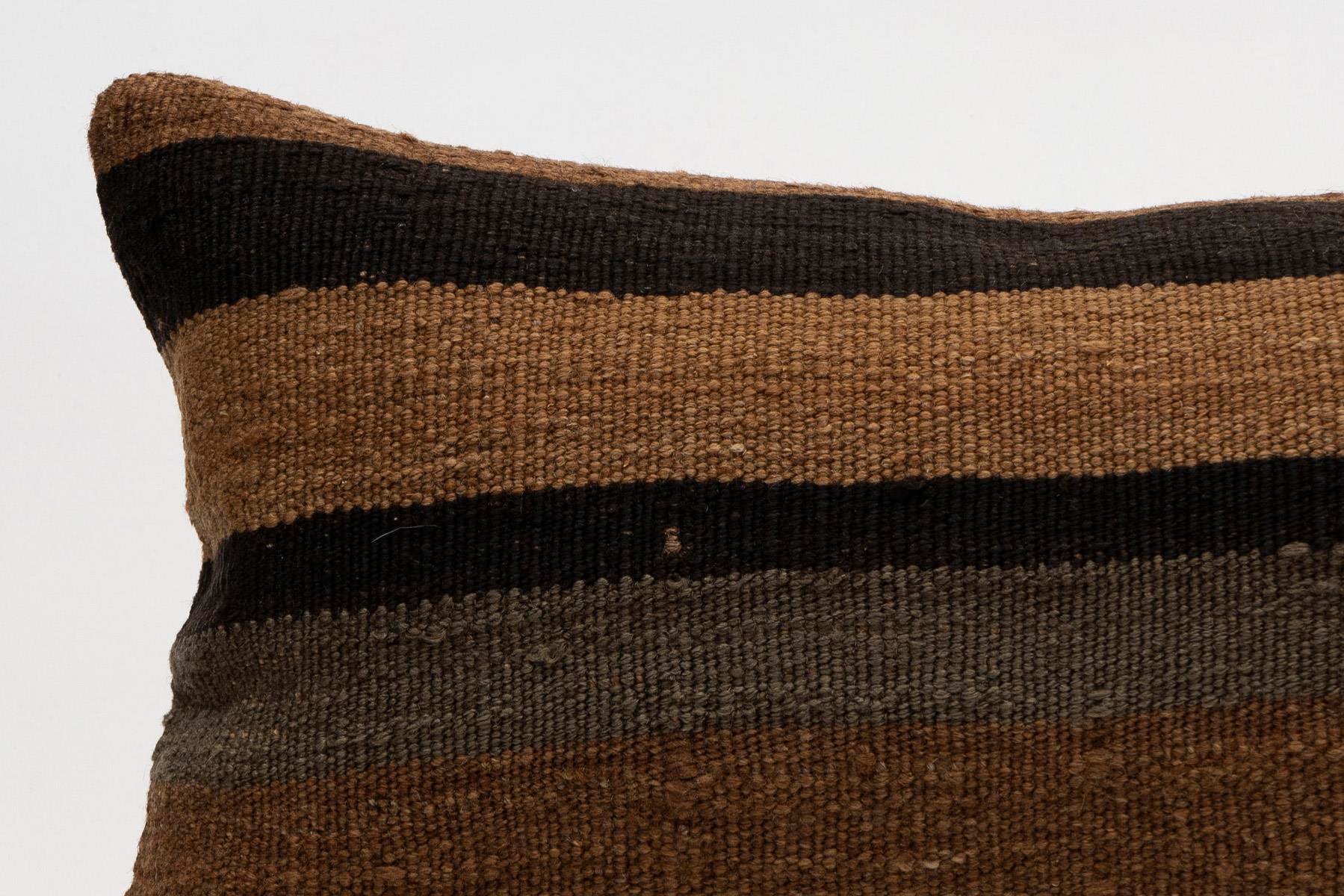 12x20 inches (30x50 cm) Kilim Pillow | KILIM WHOLESALE - Vintage Handmade Pillows - Vintage Handmade Kilim Rugs - It is 100% wool. Artistic and historical rugs. Old handwoven rugs. - Online hand woven rugs and kilim cushions sales. Shipping to a