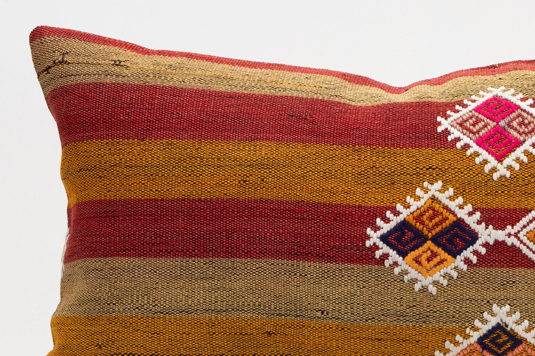 12x20 inches (30x50 cm) Kilim Pillow | KILIM WHOLESALE - Vintage Handmade Pillows - Vintage Handmade Kilim Rugs - It is 100% wool. Artistic and historical rugs. Old handwoven rugs. - Online hand woven rugs and kilim cushions sales. Shipping to a