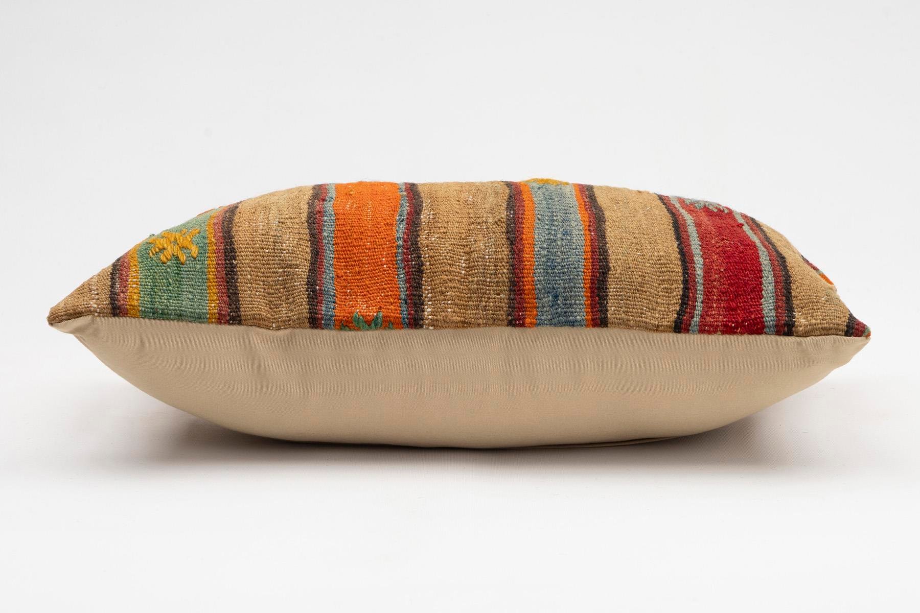 12x20 inches (30x50 cm) Kilim Pillow | KILIM WHOLESALE - Vintage Handmade Pillows - Vintage Handmade Kilim Rugs - It is 100% wool. Artistic and historical rugs. Old handwoven rugs. - Online hand woven rugs and kilim cushions sales. Shipping to a