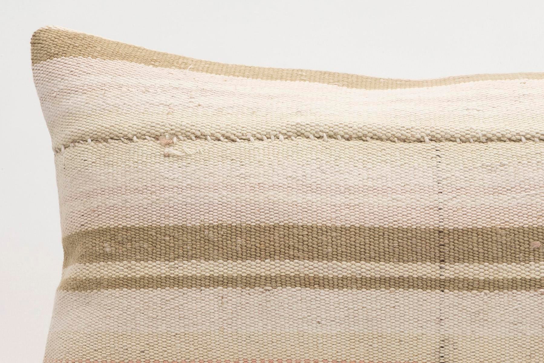 12x20 inches (30x50 cm) Kilim Pillow | KILIM WHOLESALE - Vintage Handmade Pillows - Vintage Handmade Kilim Rugs - It is 100% wool. Artistic and historical rugs. Old handwoven rugs. - Online hand woven rugs and kilim cushions sales. Shipping to a