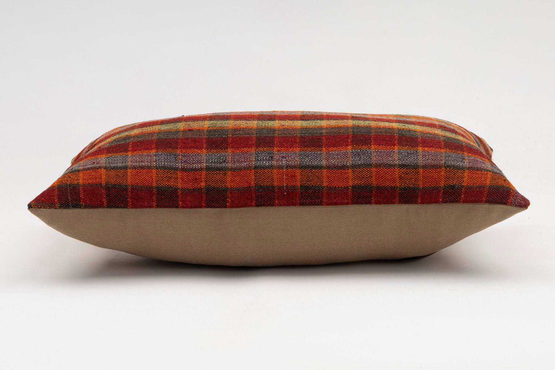 12x20 inches (30x50 cm) Kilim Pillow | KILIM WHOLESALE - Vintage Handmade Pillows - Vintage Handmade Kilim Rugs - It is 100% wool. Artistic and historical rugs. Old handwoven rugs. - Online hand woven rugs and kilim cushions sales. Shipping to a