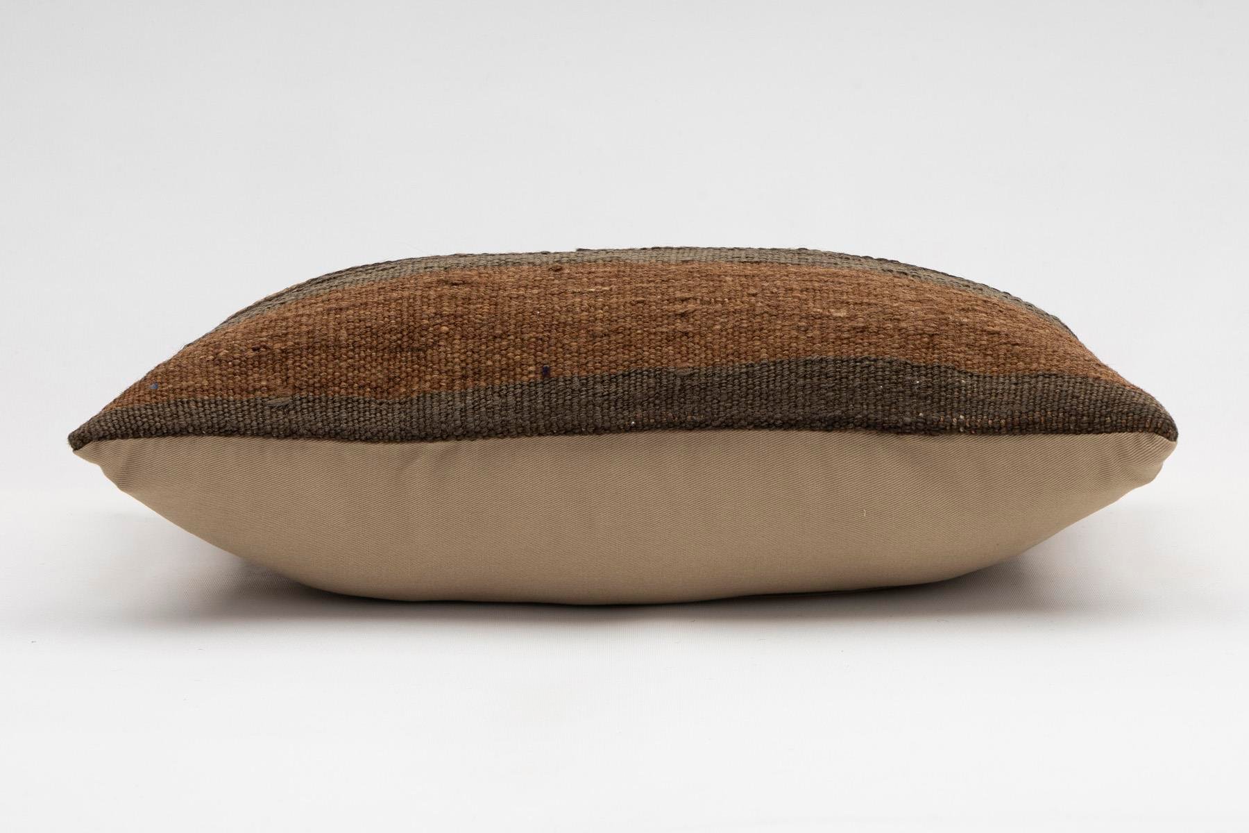 12x20 inches (30x50 cm) Kilim Pillow | KILIM WHOLESALE - Vintage Handmade Pillows - Vintage Handmade Kilim Rugs - It is 100% wool. Artistic and historical rugs. Old handwoven rugs. - Online hand woven rugs and kilim cushions sales. Shipping to a