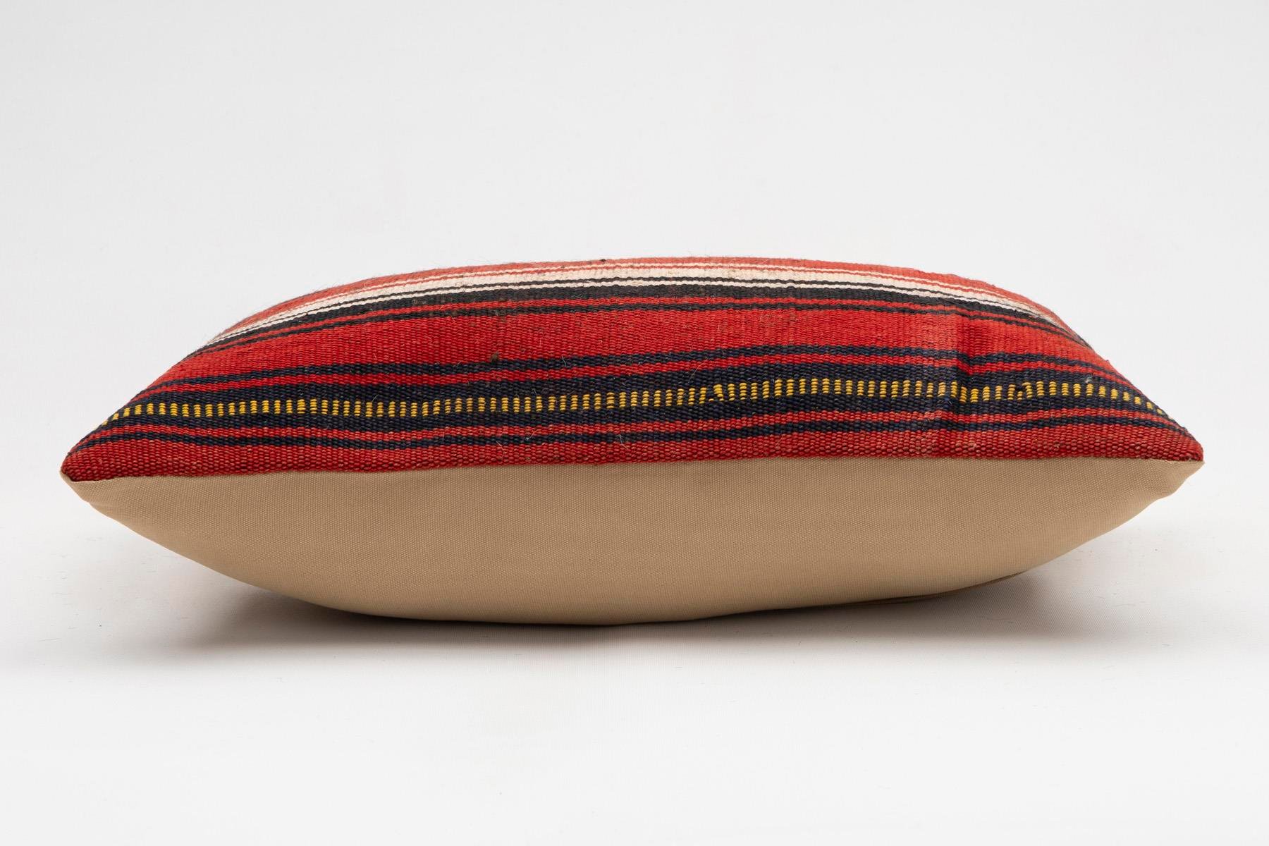 12x20 inches (30x50 cm) Kilim Pillow | KILIM WHOLESALE - Vintage Handmade Pillows - Vintage Handmade Kilim Rugs - It is 100% wool. Artistic and historical rugs. Old handwoven rugs. - Online hand woven rugs and kilim cushions sales. Shipping to a