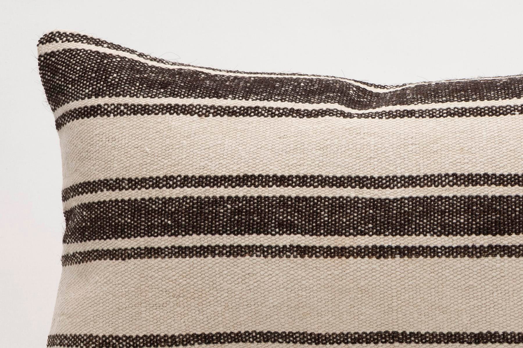 12x20 inches (30x50 cm) Kilim Pillow | KILIM WHOLESALE - Vintage Handmade Pillows - Vintage Handmade Kilim Rugs - It is 100% wool. Artistic and historical rugs. Old handwoven rugs. - Online hand woven rugs and kilim cushions sales. Shipping to a