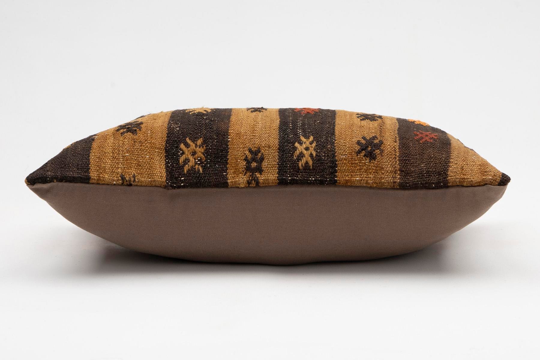 12x20 inches (30x50 cm) Kilim Pillow | KILIM WHOLESALE - Vintage Handmade Pillows - Vintage Handmade Kilim Rugs - It is 100% wool. Artistic and historical rugs. Old handwoven rugs. - Online hand woven rugs and kilim cushions sales. Shipping to a