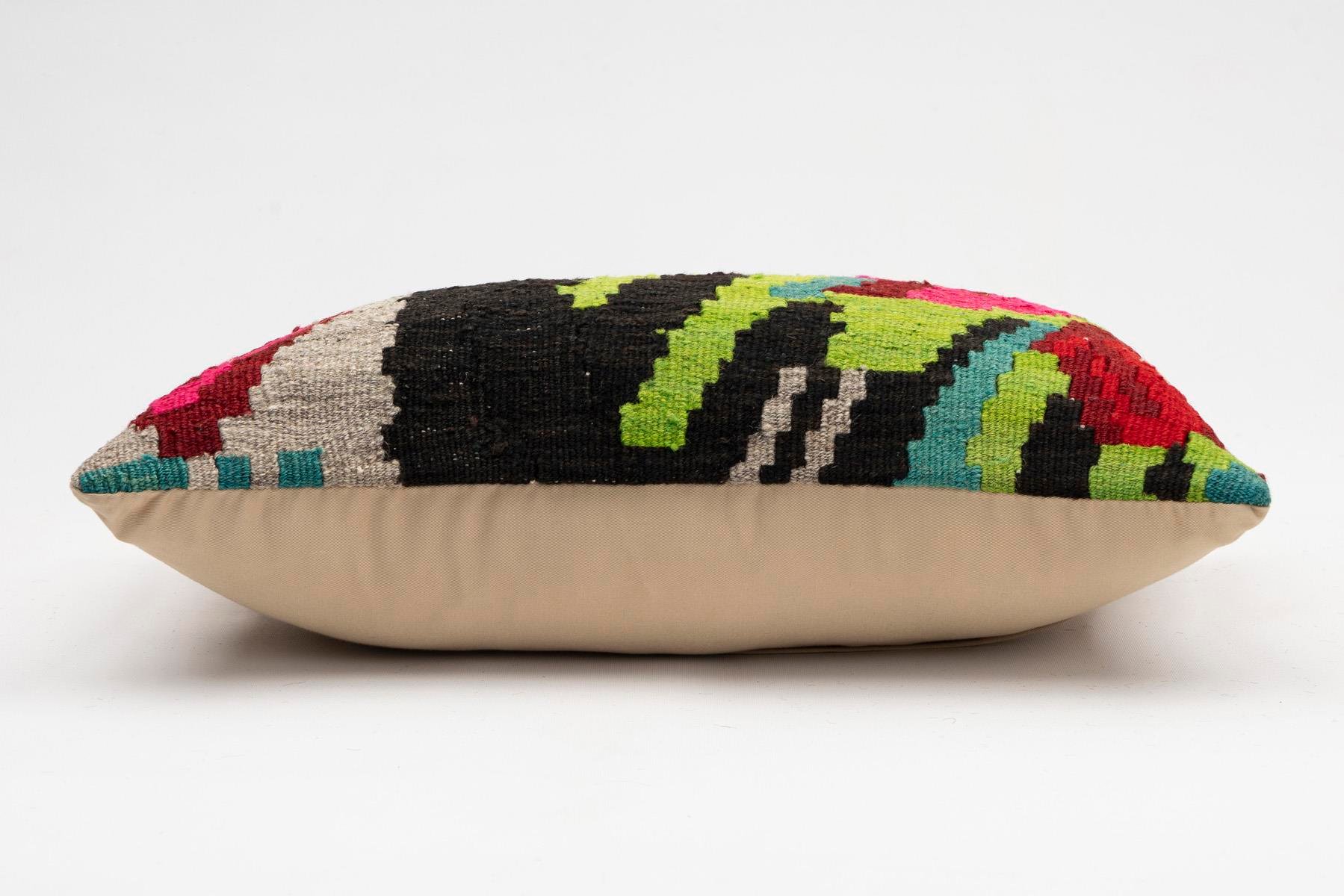 12x20 inches (30x50 cm) Kilim Pillow | KILIM WHOLESALE - Vintage Handmade Pillows - Vintage Handmade Kilim Rugs - It is 100% wool. Artistic and historical rugs. Old handwoven rugs. - Online hand woven rugs and kilim cushions sales. Shipping to a