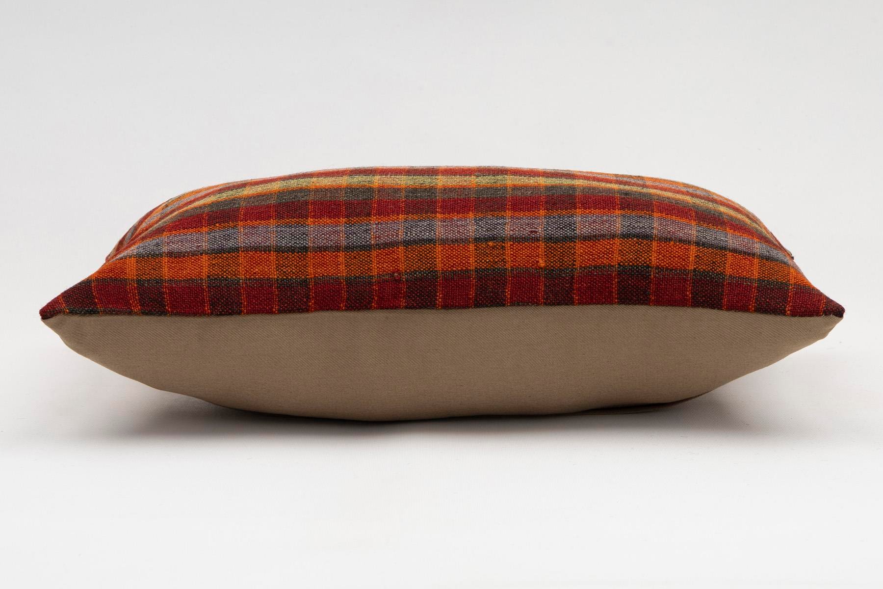 12x20 inches (30x50 cm) Kilim Pillow | KILIM WHOLESALE - Vintage Handmade Pillows - Vintage Handmade Kilim Rugs - It is 100% wool. Artistic and historical rugs. Old handwoven rugs. - Online hand woven rugs and kilim cushions sales. Shipping to a