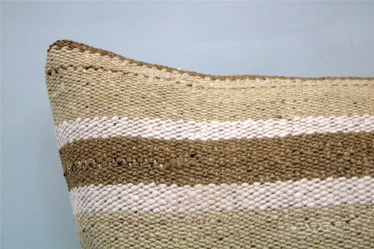 12x20 feet (30x50 cm) Kilim Pillow