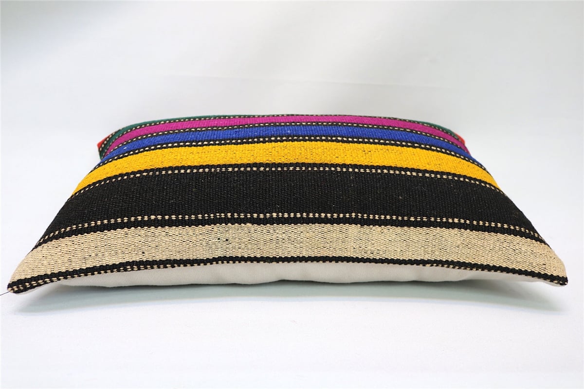 12x20 feet (30x50 cm) Kilim Pillow