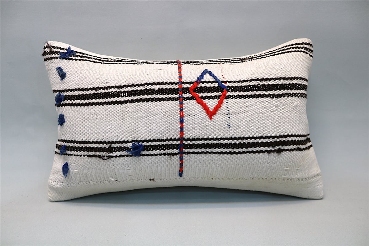 12x20 feet (30x50 cm) Kilim Pillow