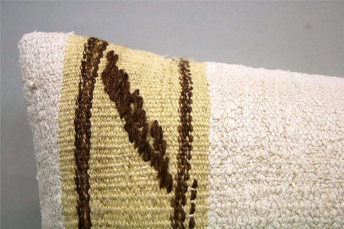 12x20 feet (30x50 cm) Kilim Pillow